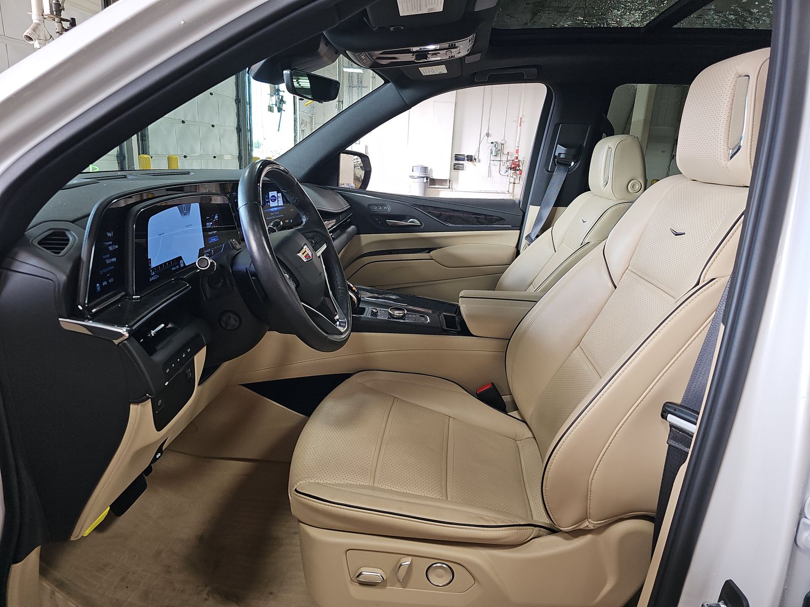 2024 Cadillac Escalade Premium Luxury AWD