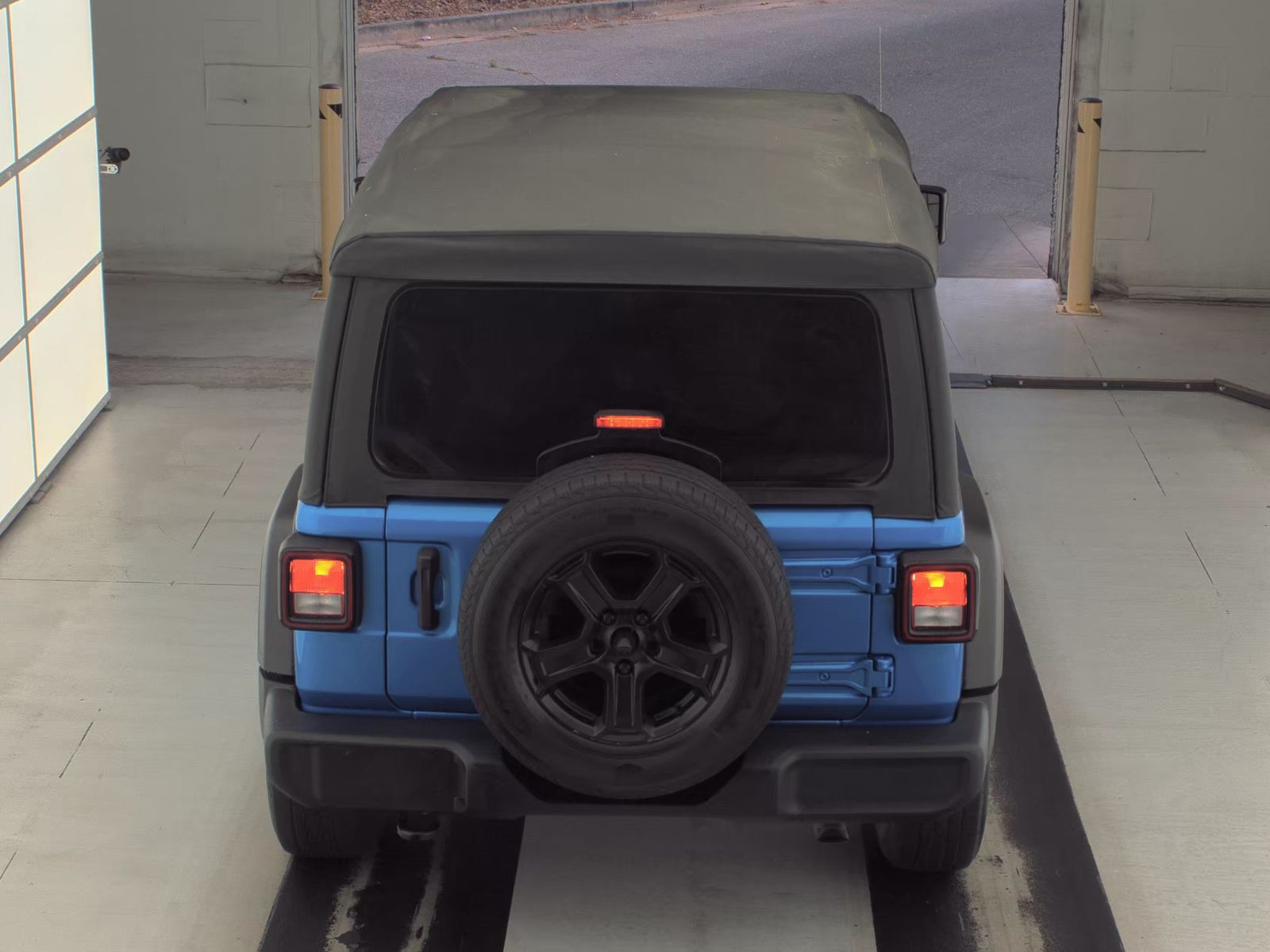 JEEP UNLIMITED SPORT S EDITION - 6