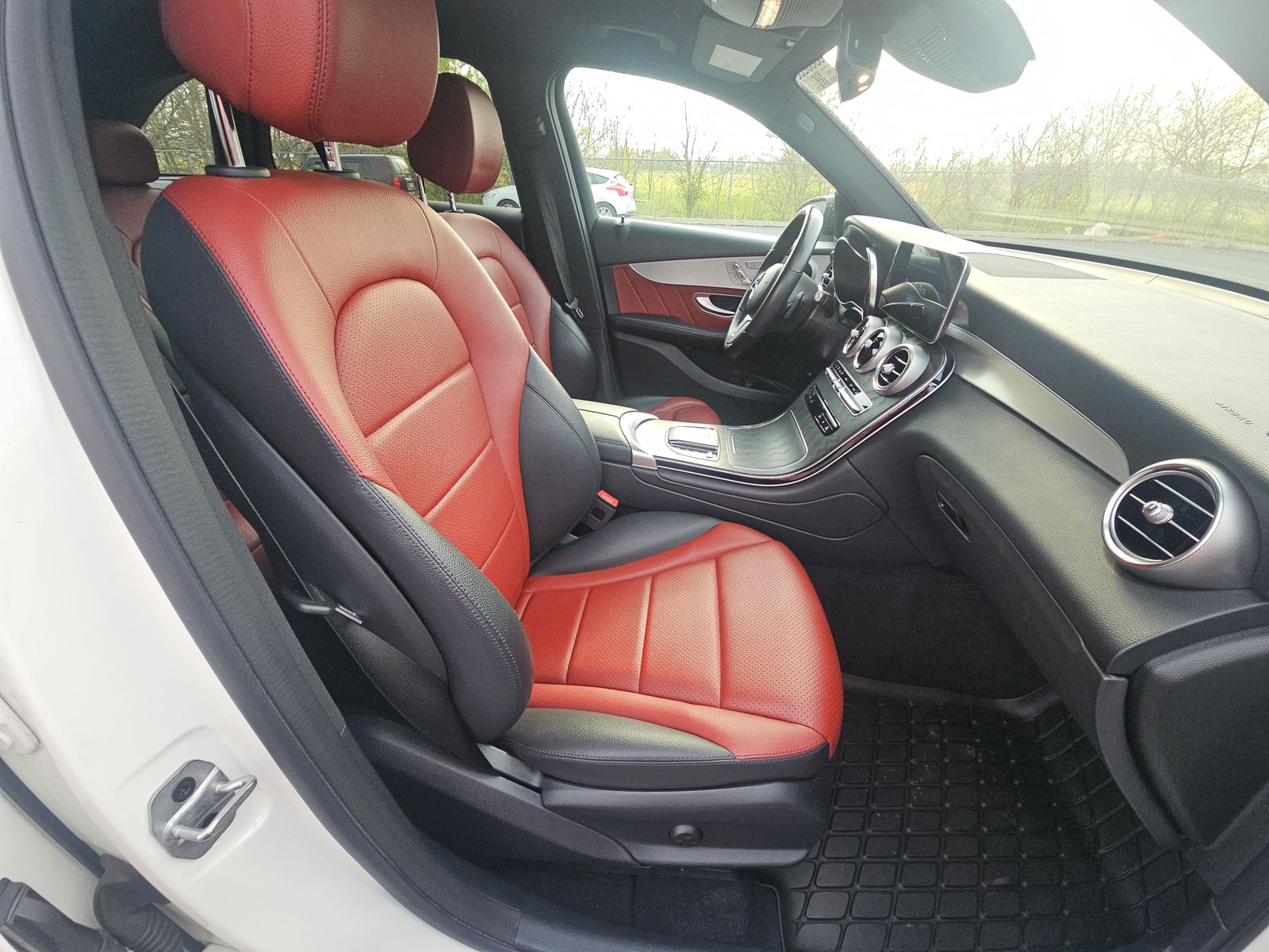 MERCEDES-BENZ GLC-CLASS - 9