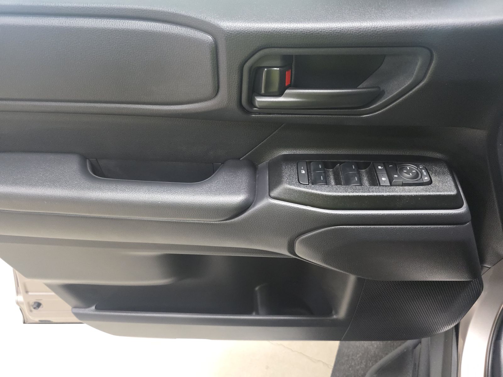 TOYOTA LAND CRUISER - 10