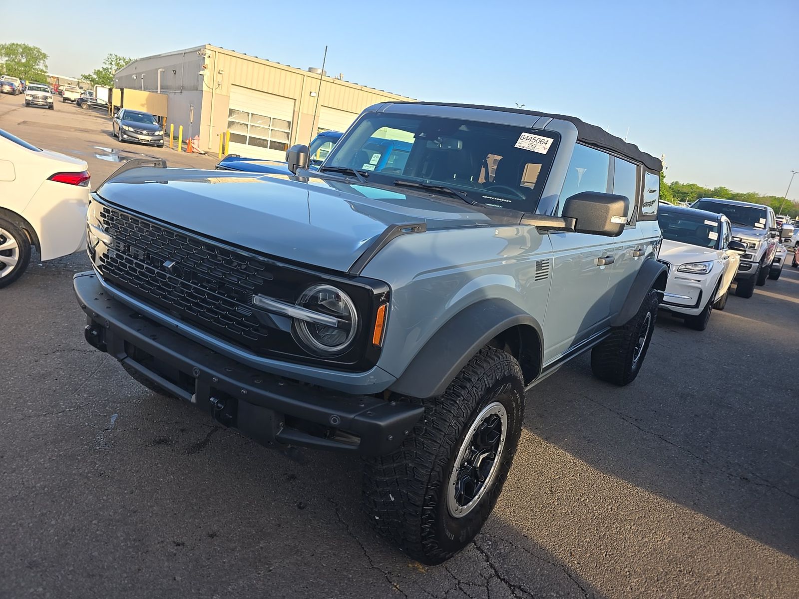 FORD BRONCO - 1