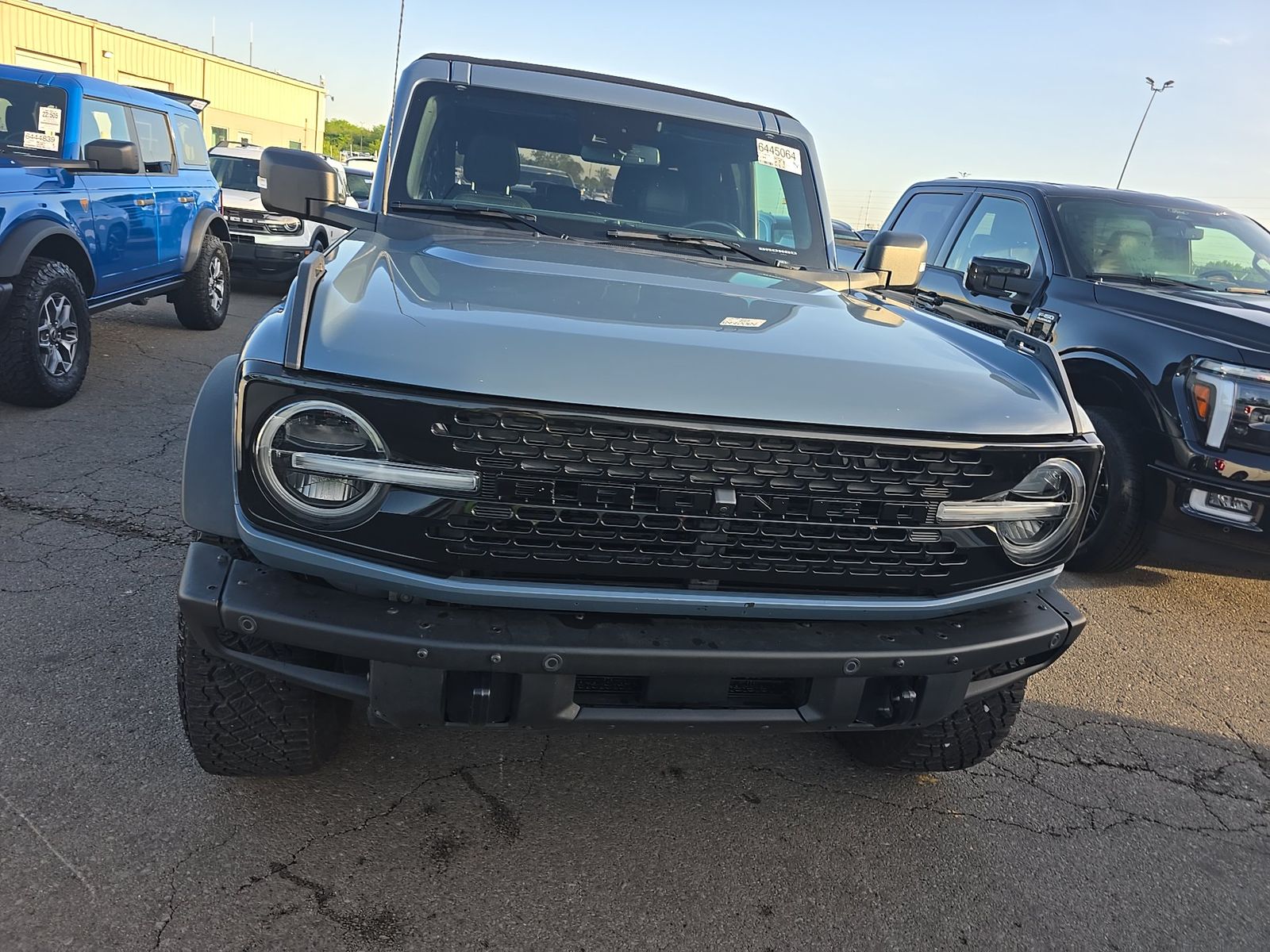 FORD BRONCO - 3