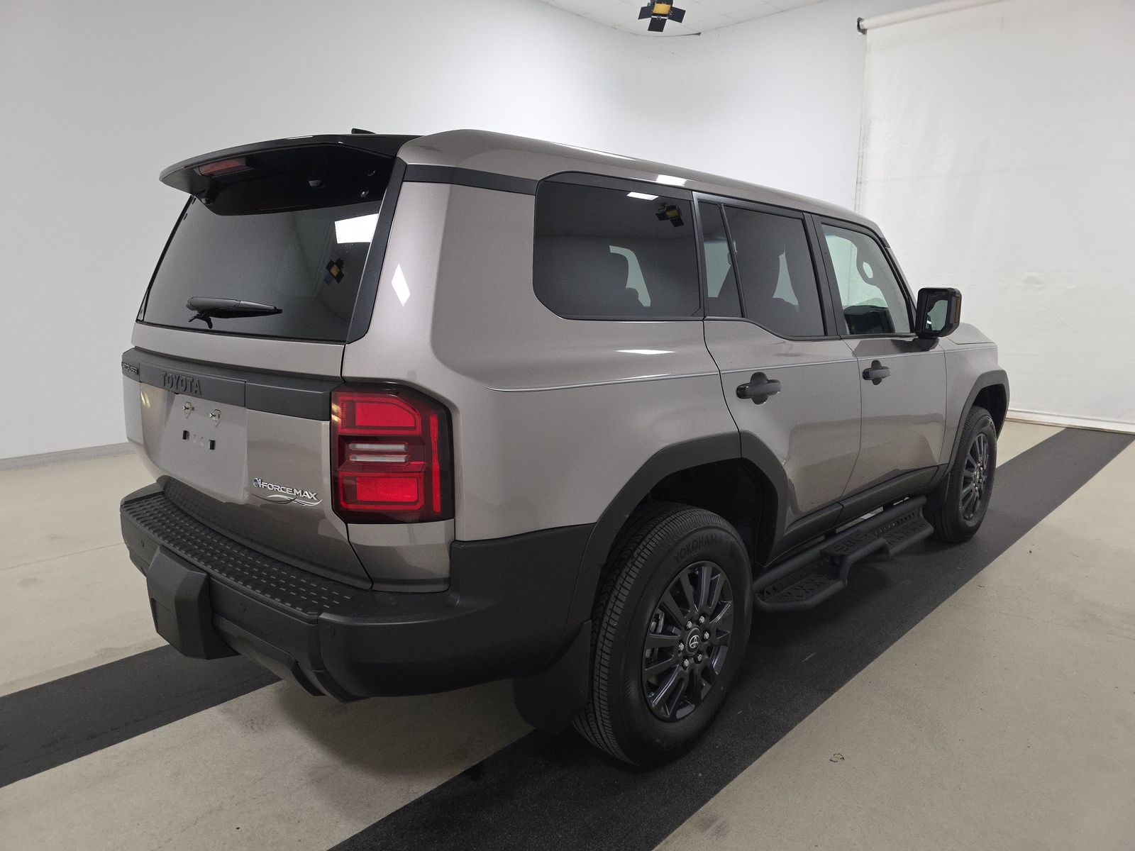 TOYOTA LAND CRUISER - 5