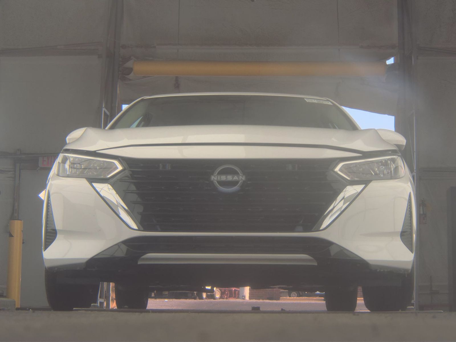 NISSAN SENTRA - 4