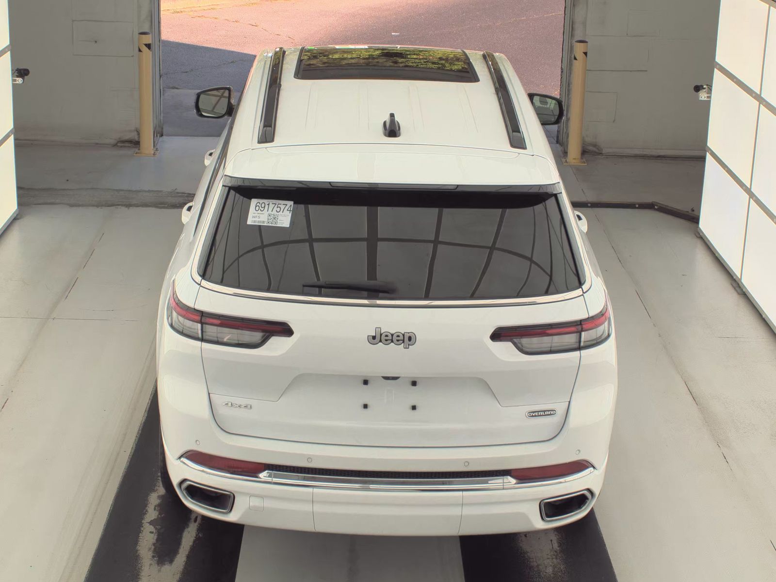 JEEP OVERLAND - 7