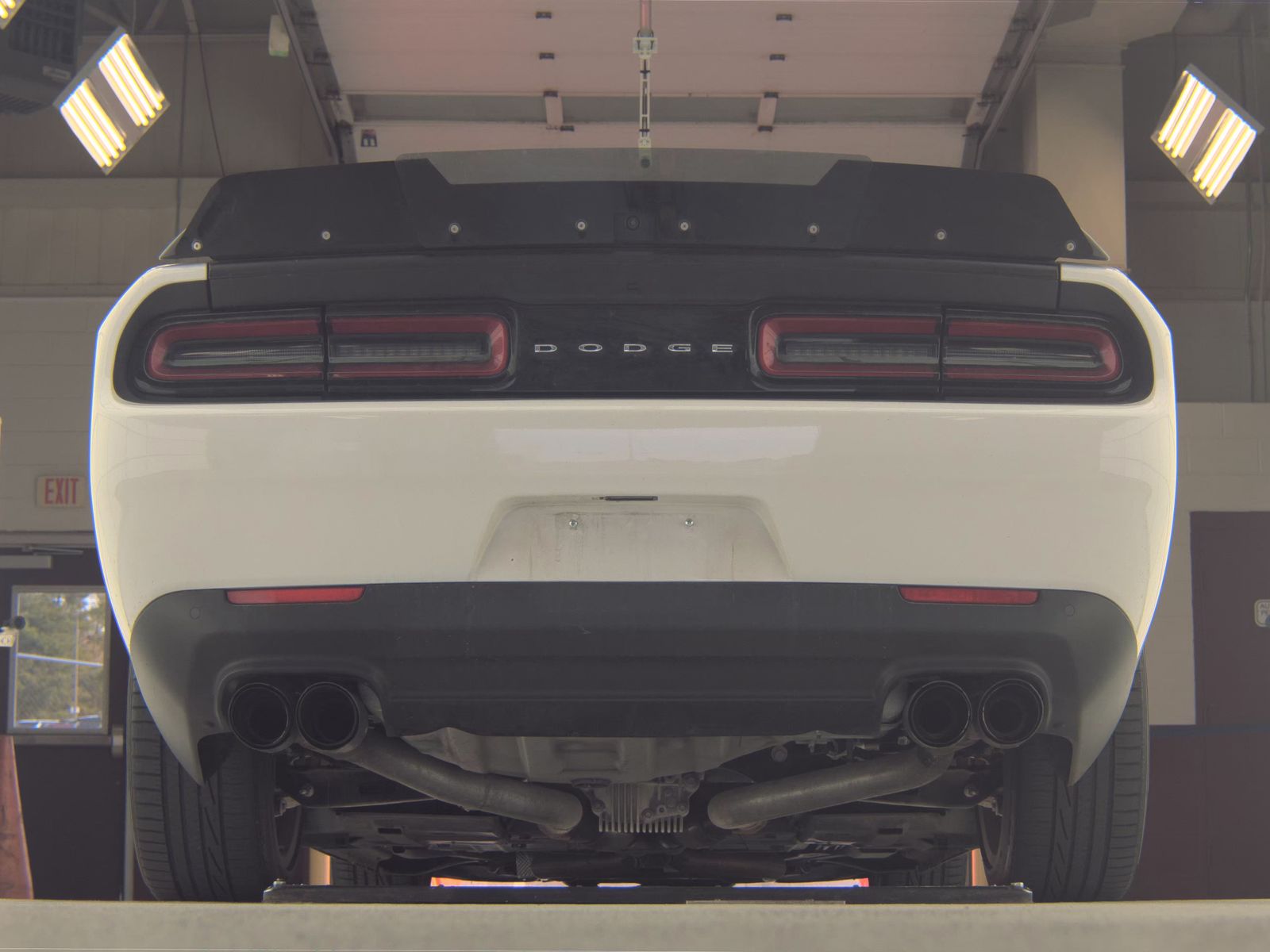 DODGE CHALLENGER - 8