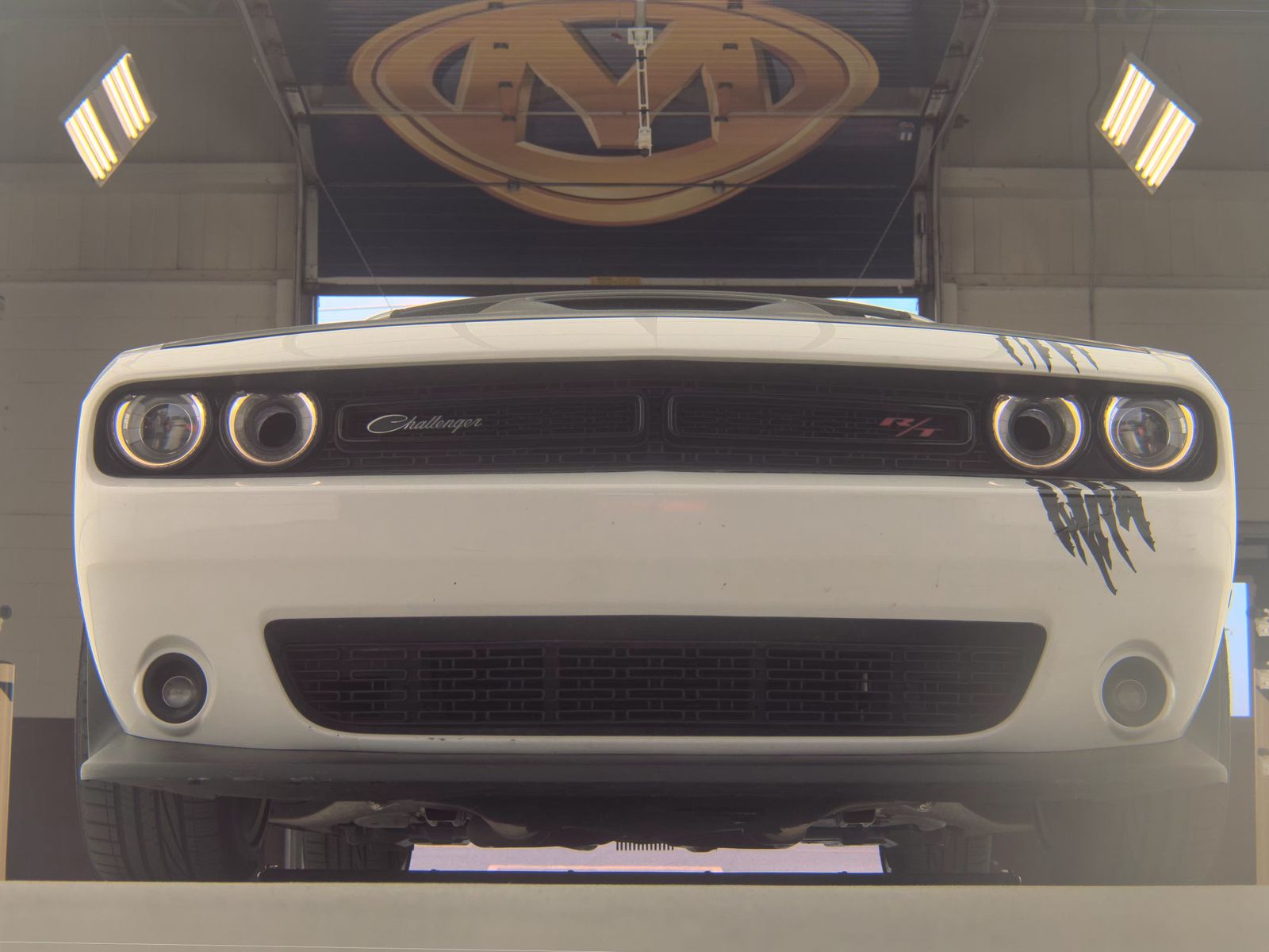 DODGE CHALLENGER - 4