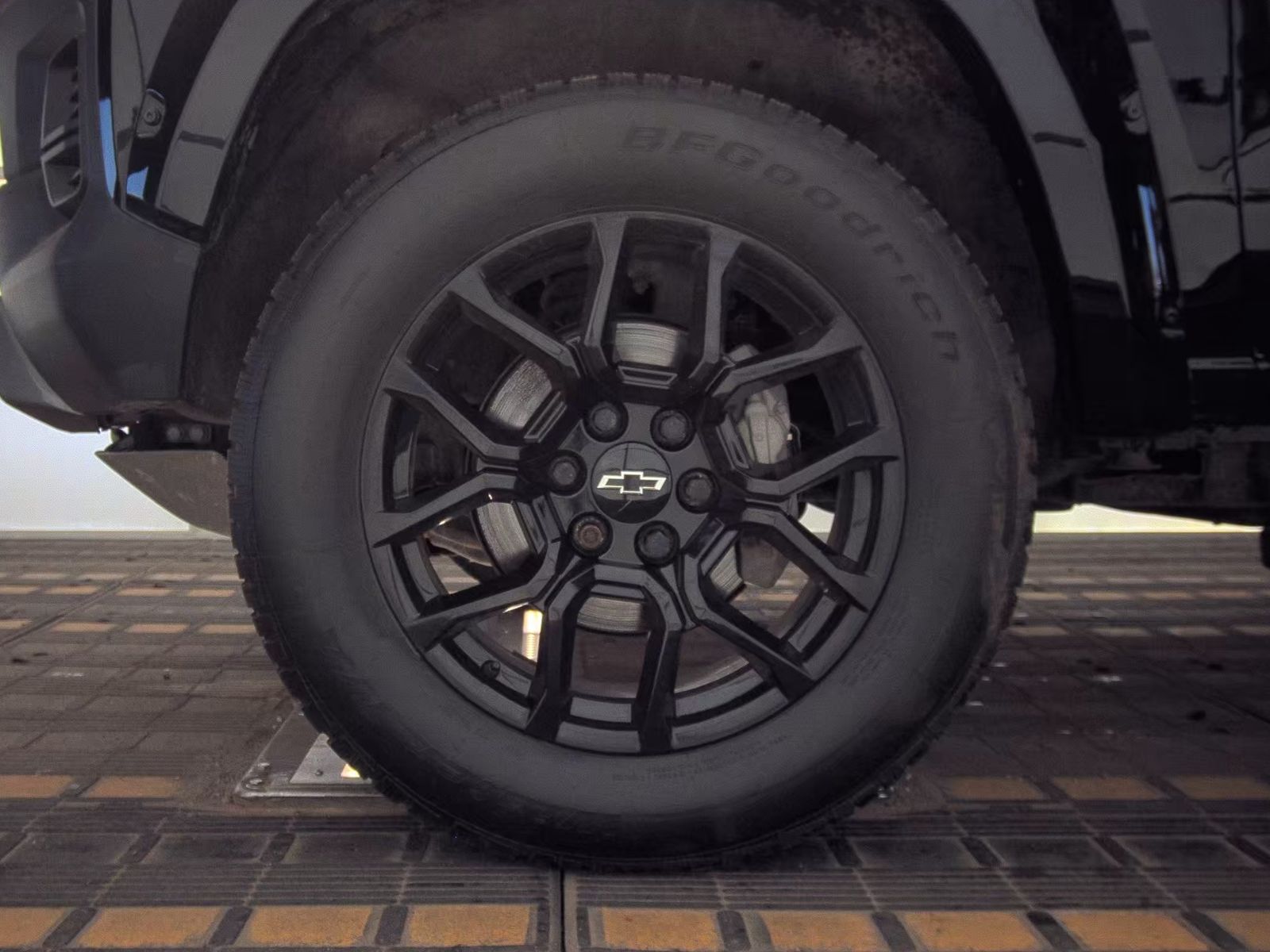 CHEVROLET TRAIL BOSS - 10