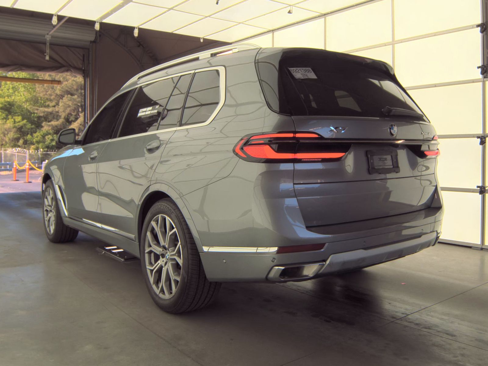 2025 BMW X7 xDrive40i AWD