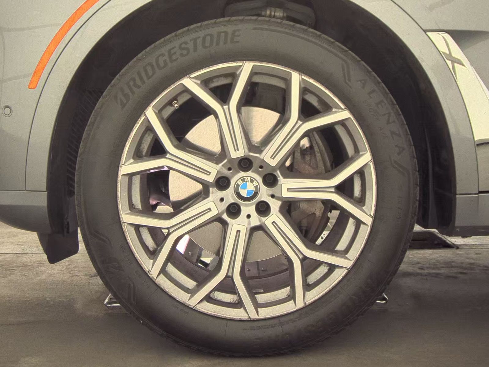 2025 BMW X7 xDrive40i AWD