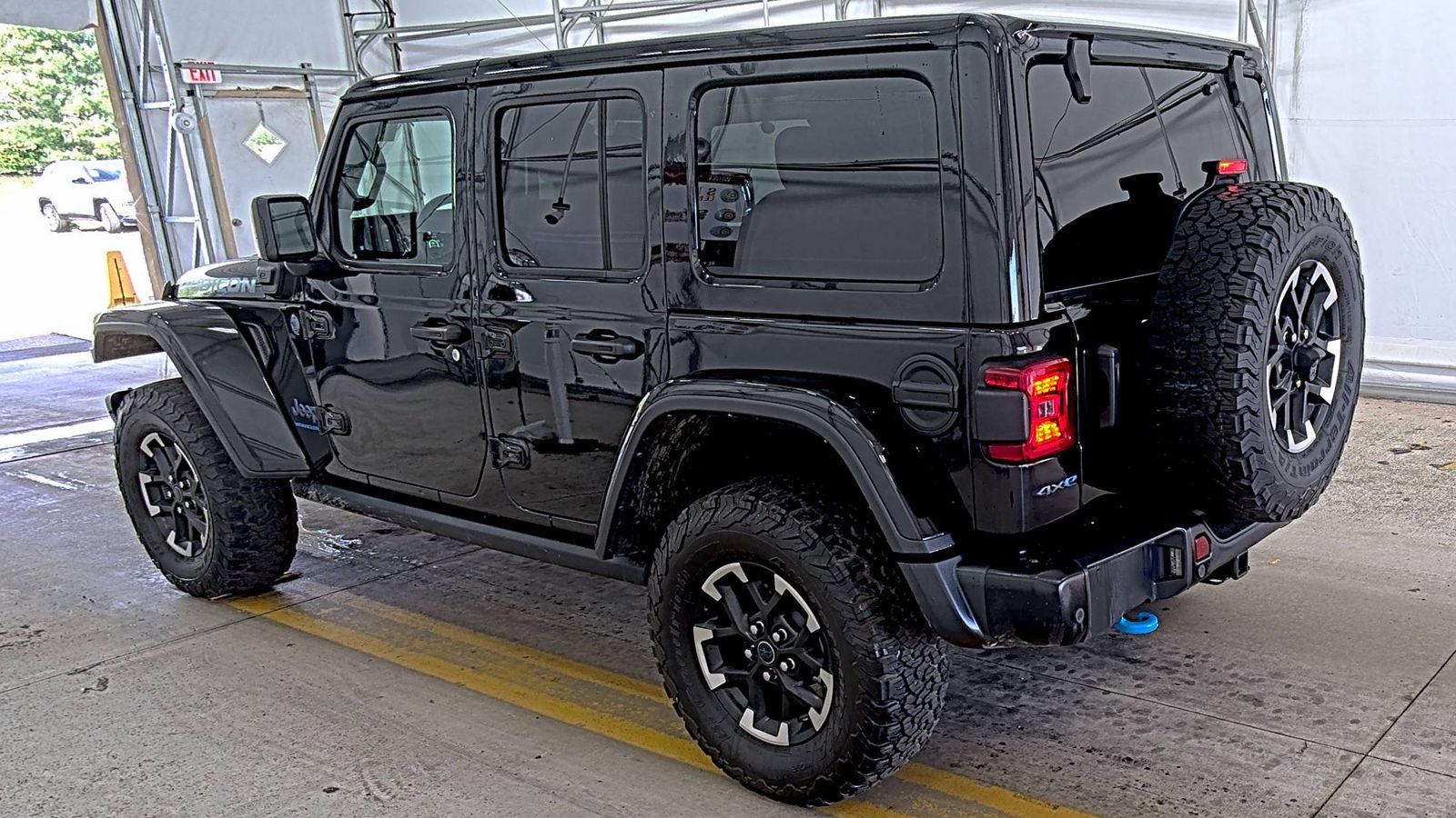 JEEP RUBICON X - 7