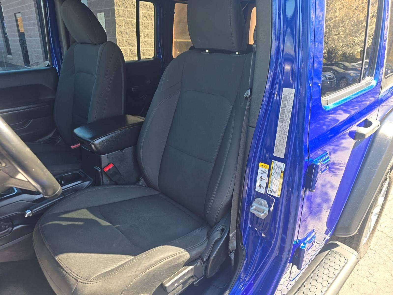 JEEP UNLIMITED SPORT S - 8