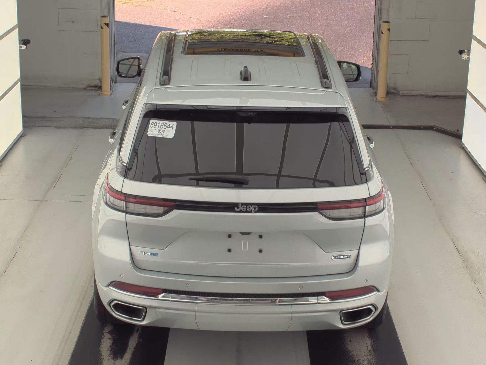JEEP OVERLAND - 7