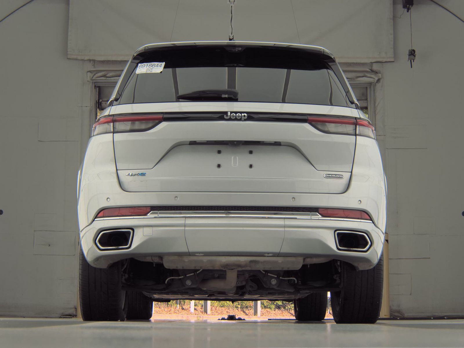 JEEP OVERLAND - 8
