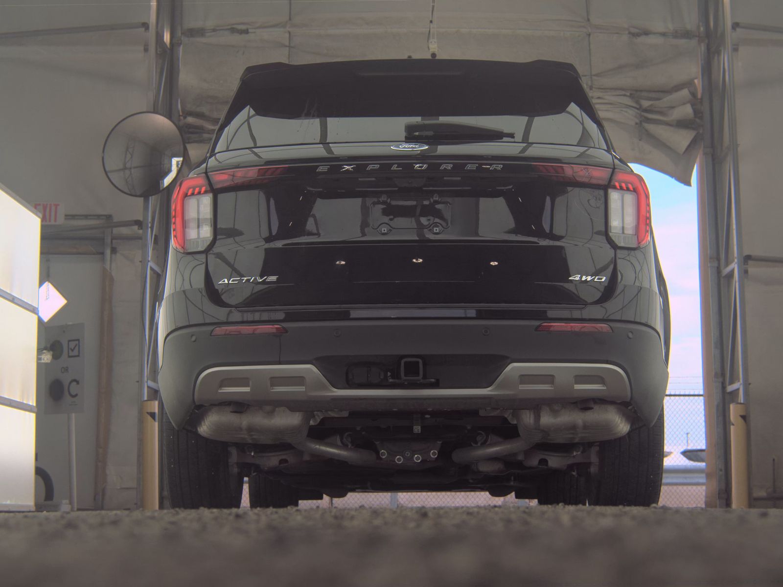FORD EXPLORER - 8