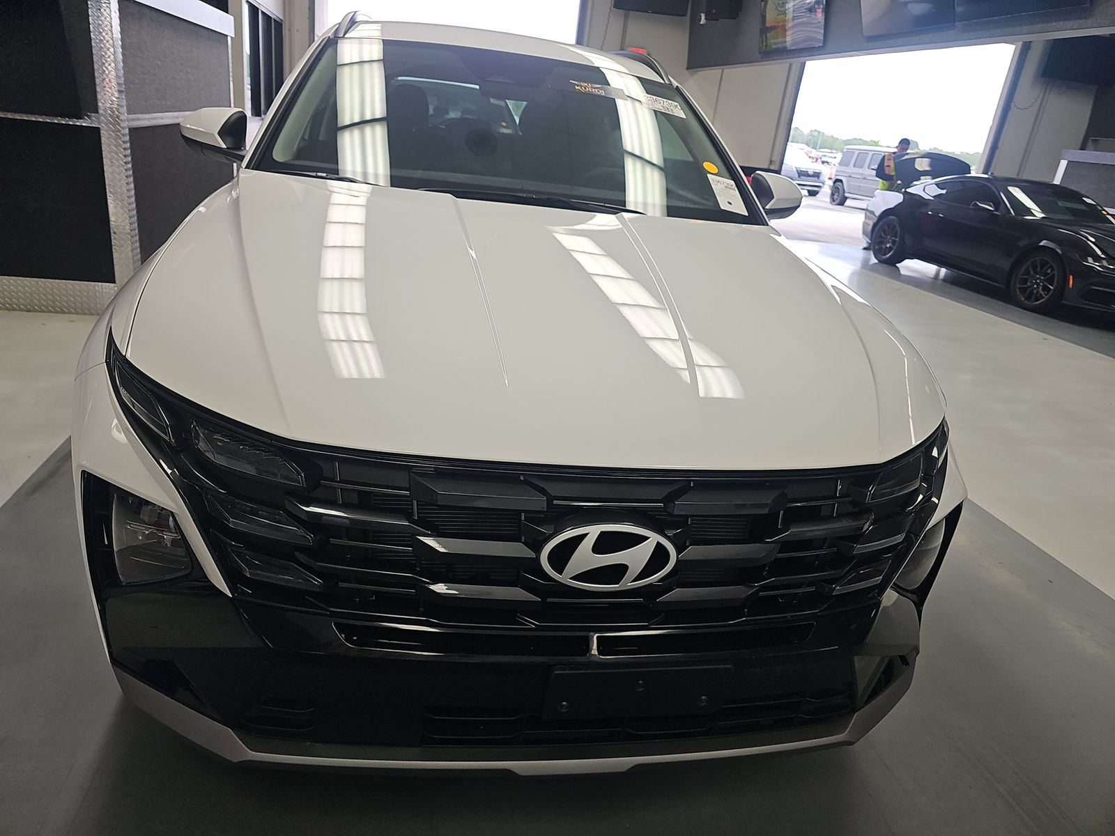 HYUNDAI SEL - 3