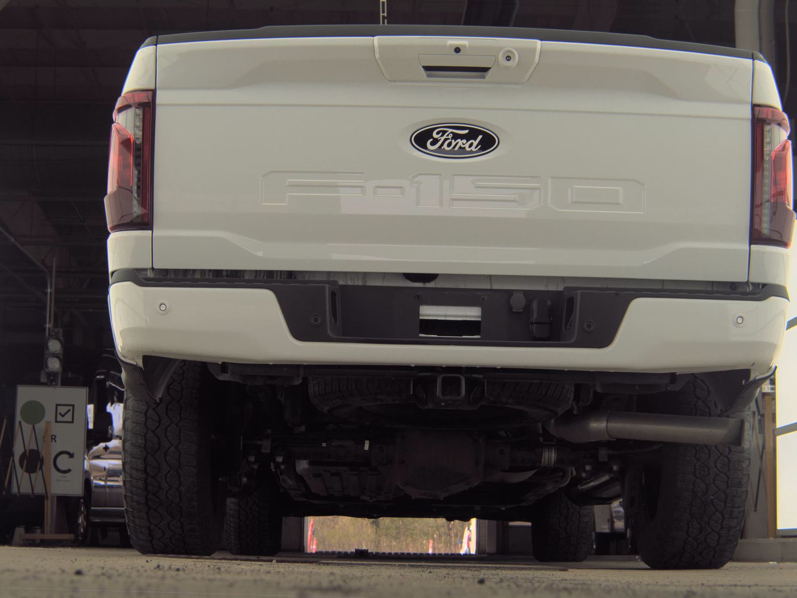 FORD F-150 - 8