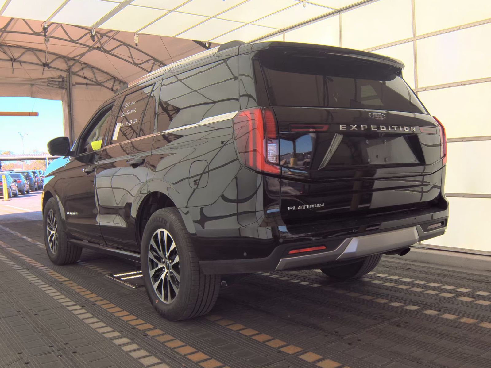 FORD EXPEDITION - 9