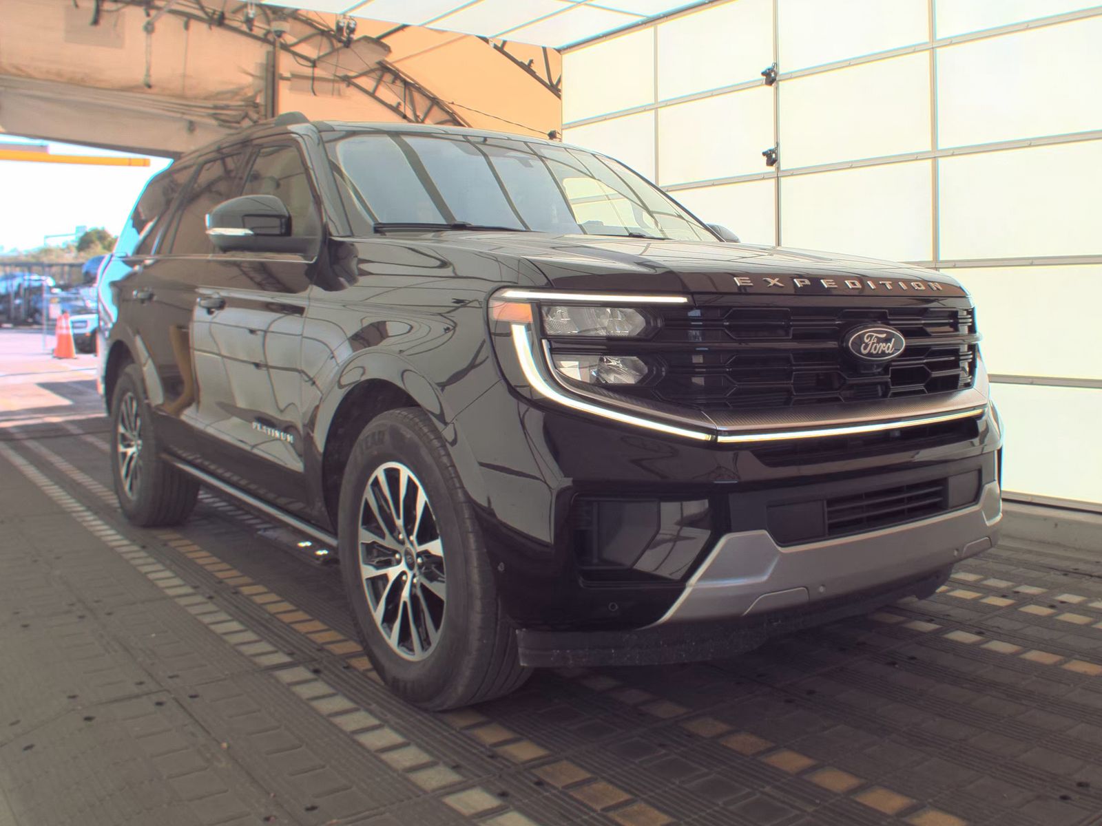 FORD EXPEDITION - 5