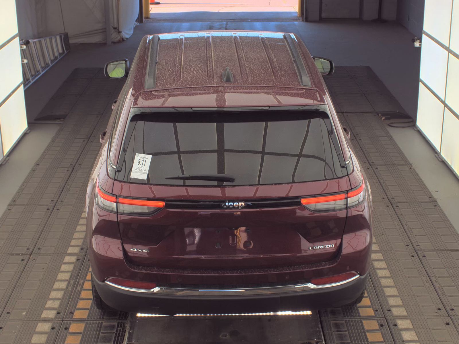 JEEP LAREDO - 7