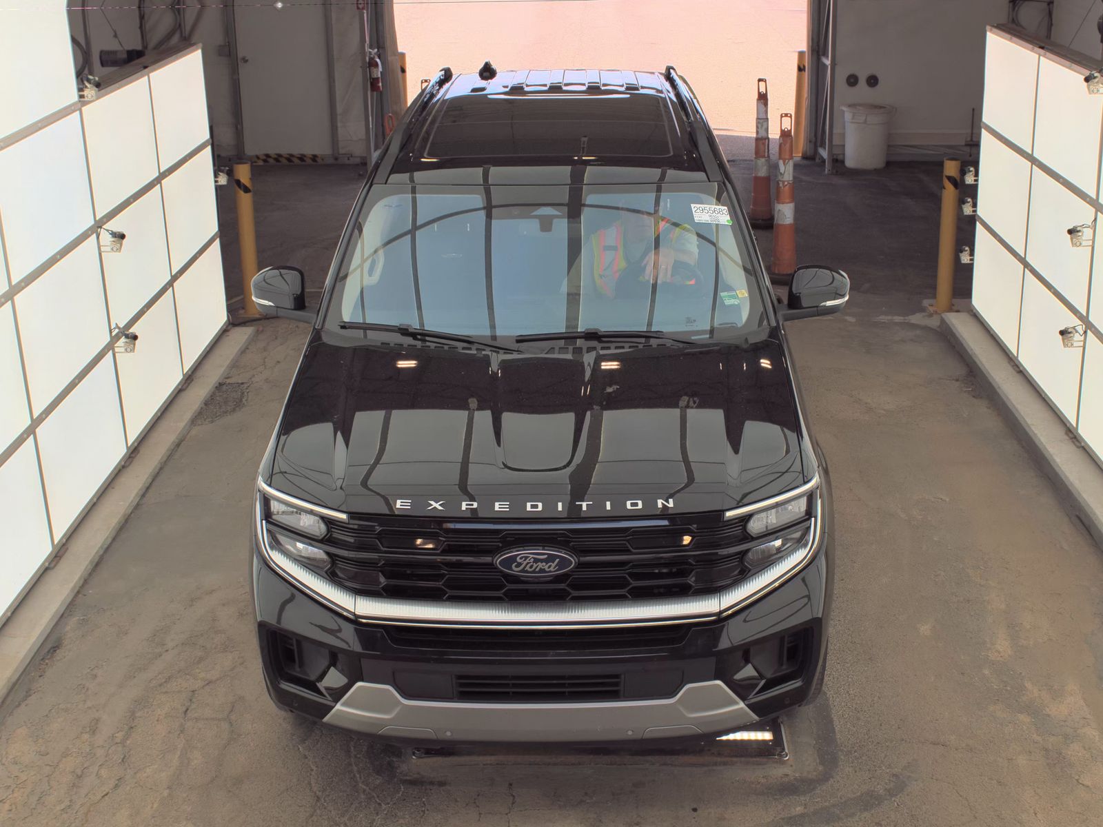 FORD EXPEDITION - 3