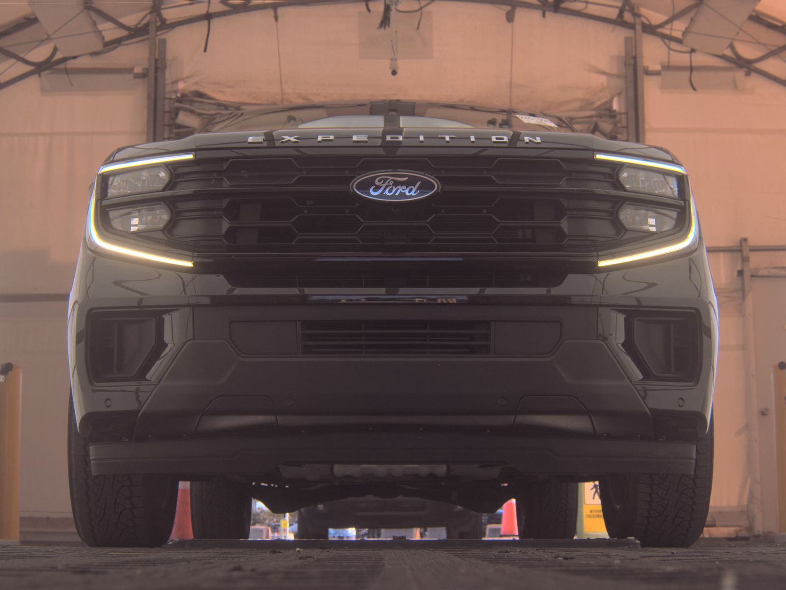 FORD EXPEDITION MAX - 4