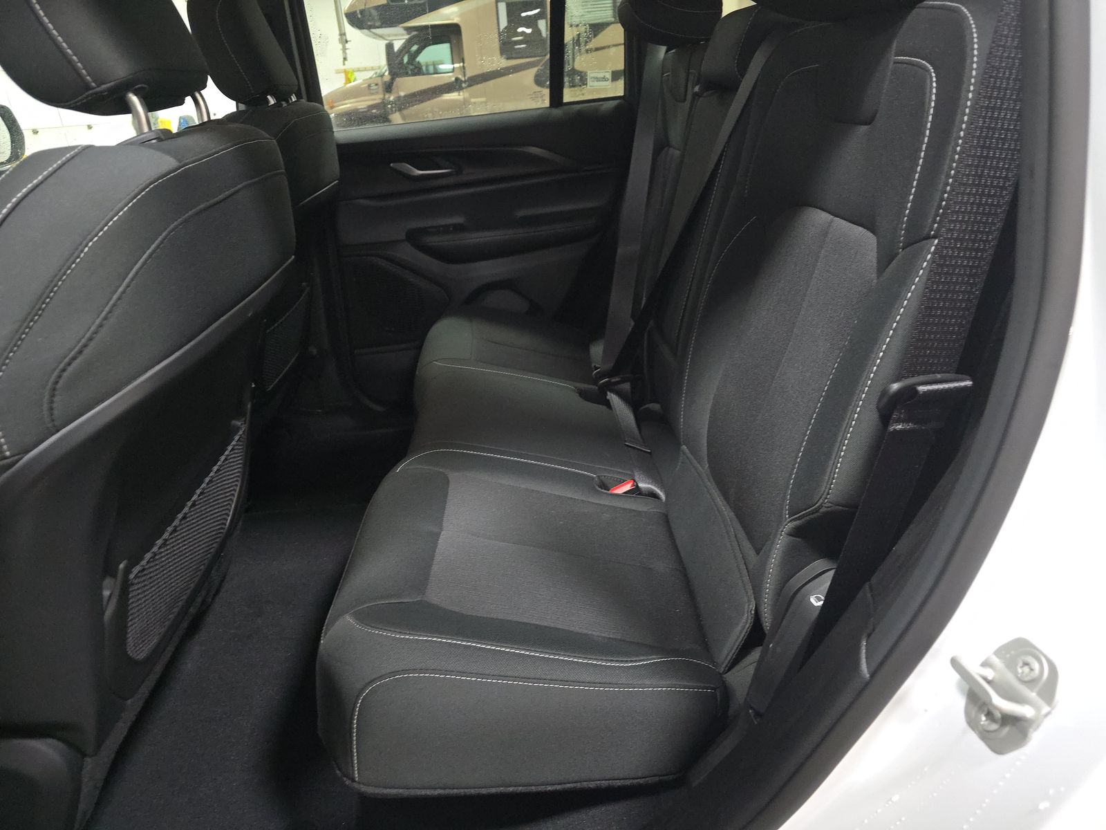 JEEP GRAND CHEROKEE - 10