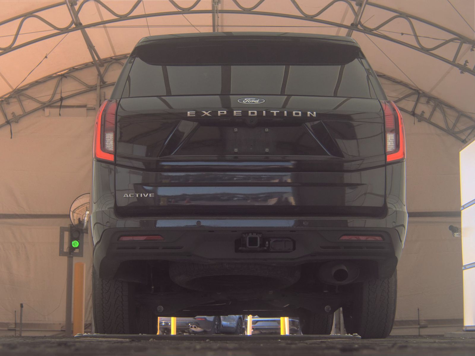 FORD EXPEDITION - 8