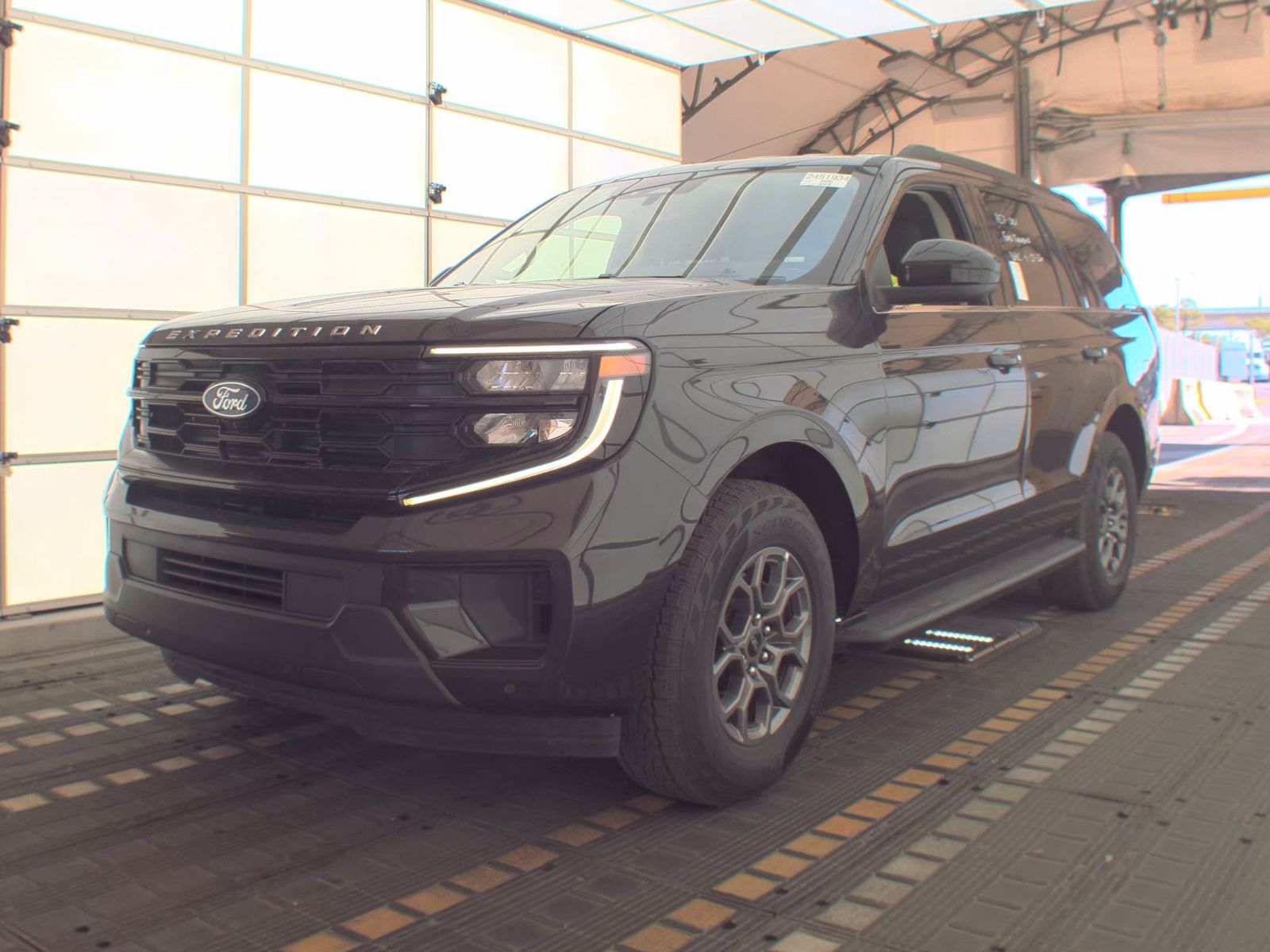 FORD EXPEDITION - 1
