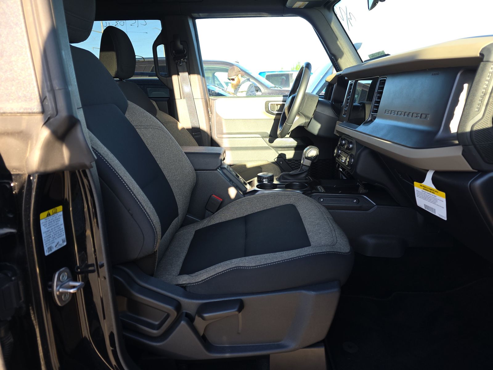 FORD BRONCO - 9
