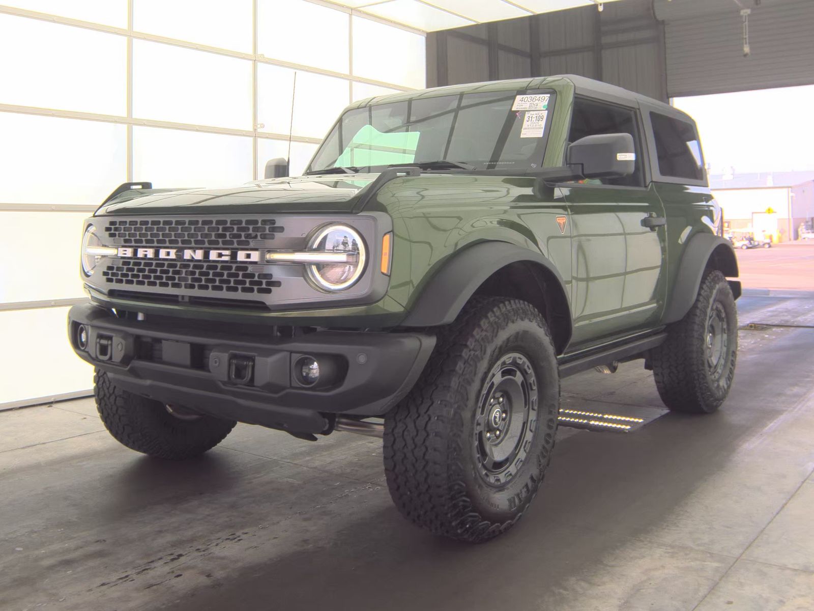 FORD BRONCO - 1