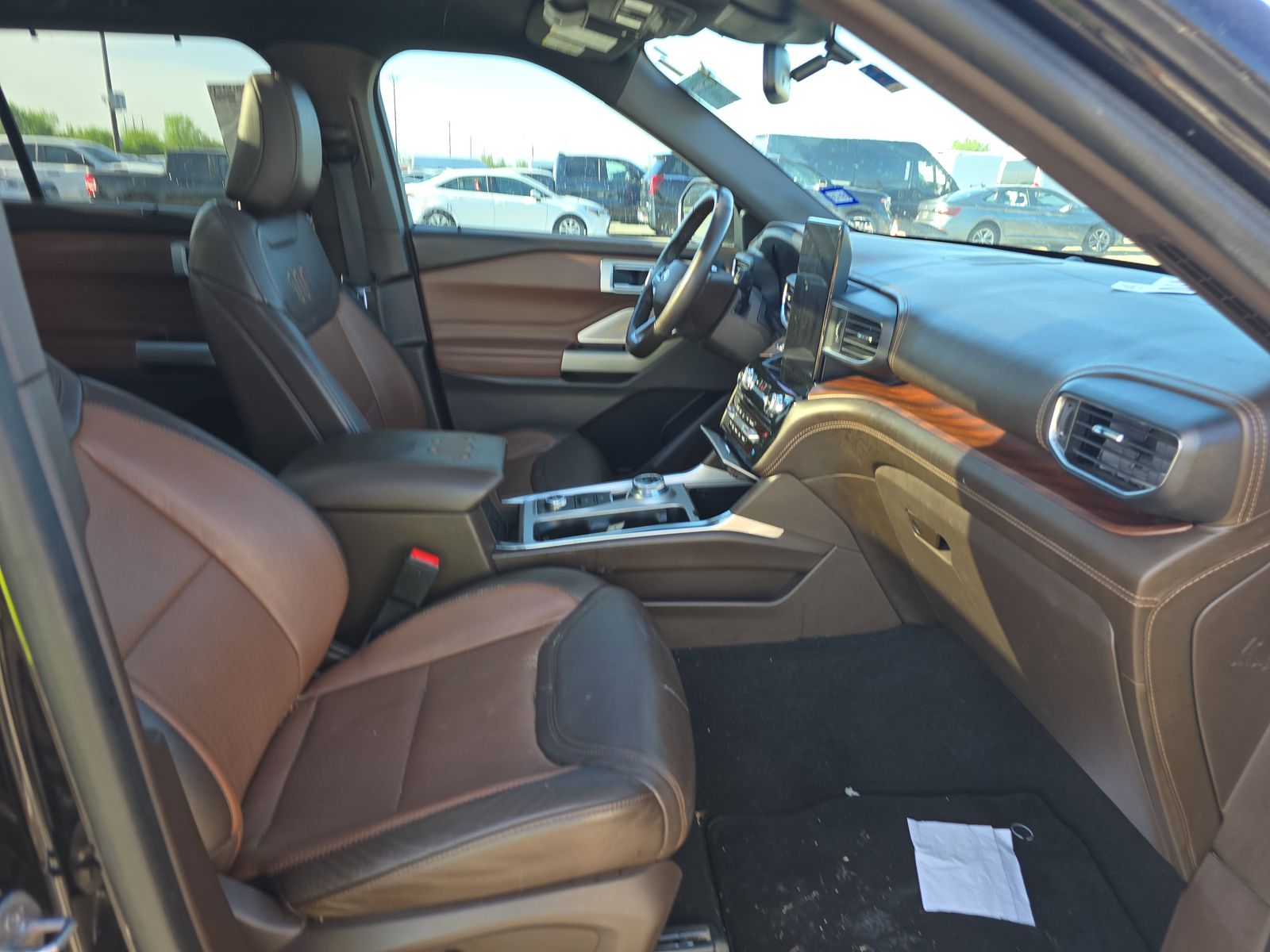 FORD EXPLORER - 9