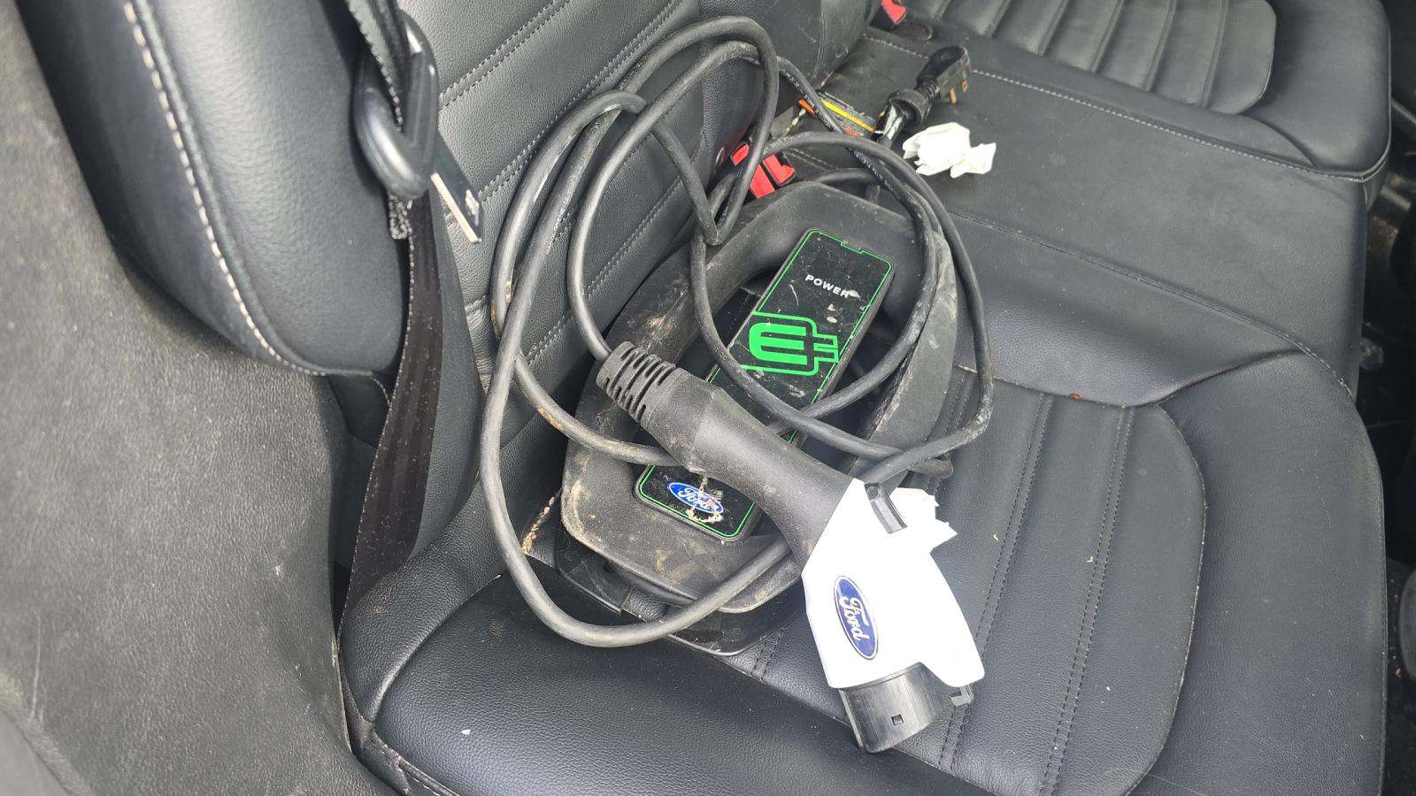 2017 Ford Fusion Energi SE FWD