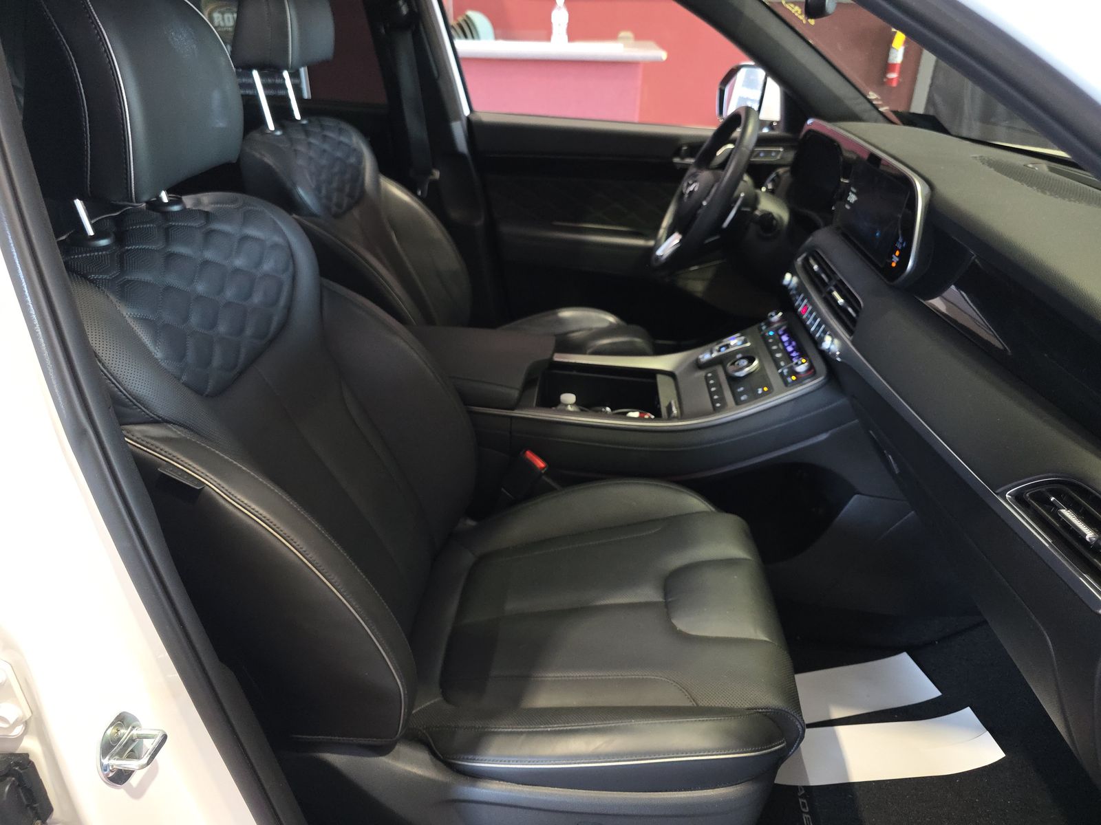 HYUNDAI CALLIGRAPHY - 9