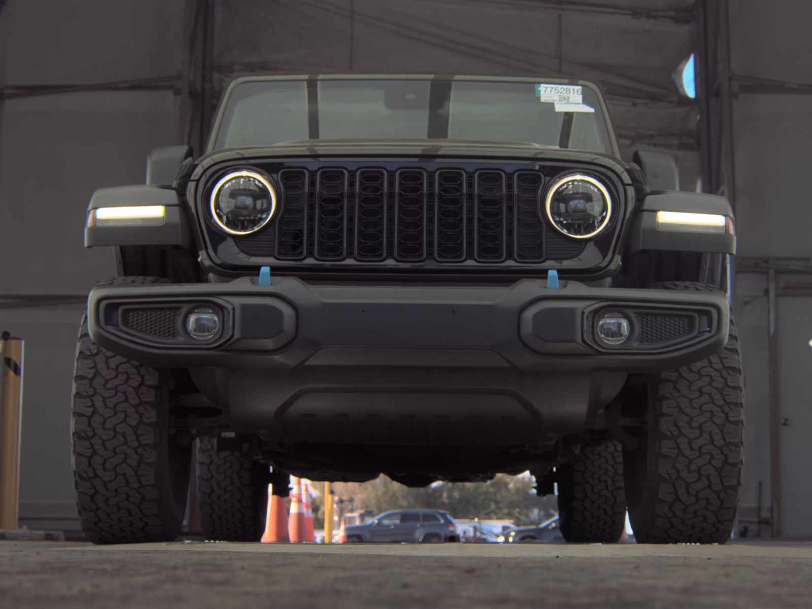 JEEP WRANGLER - 4