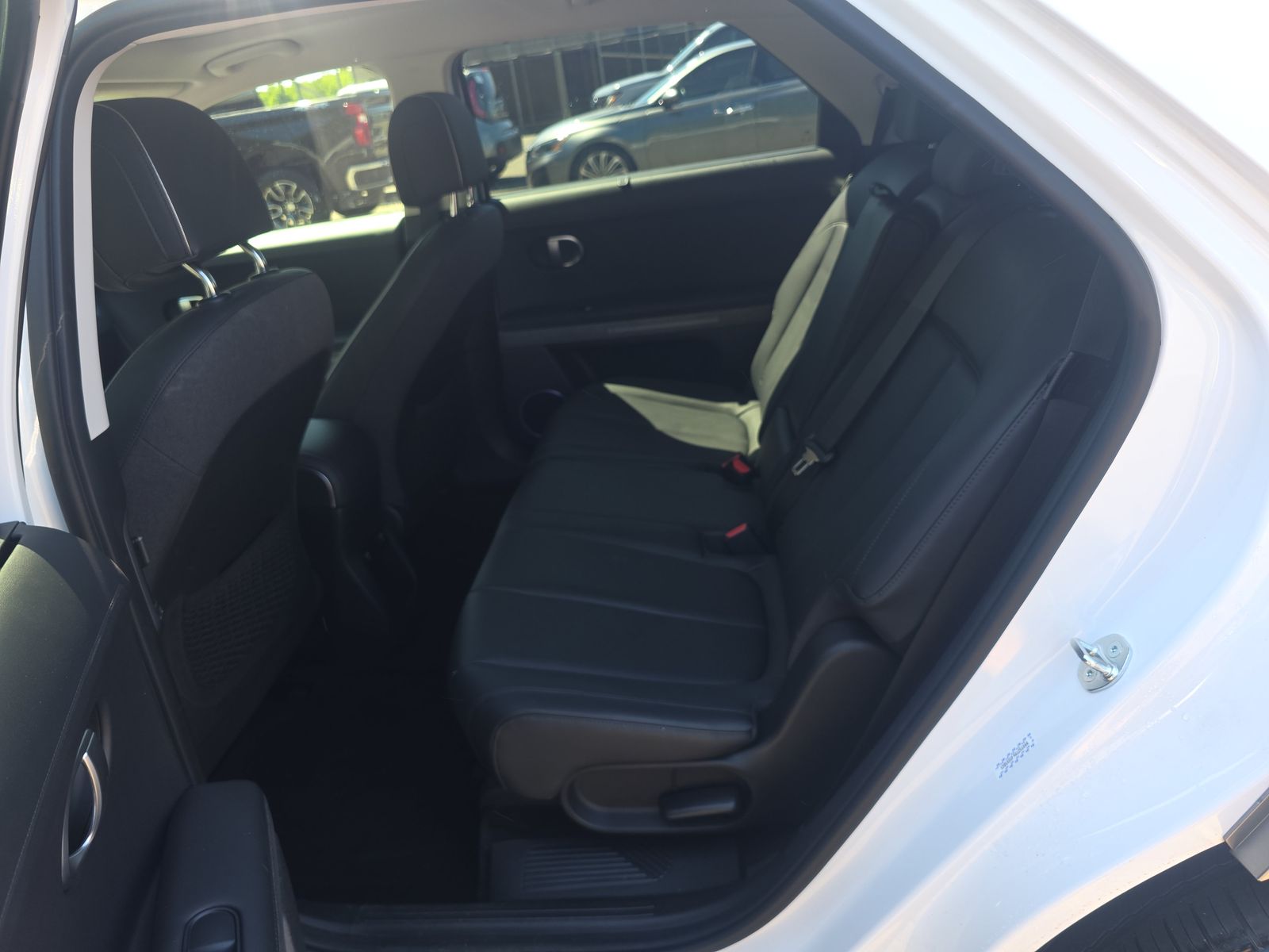 HYUNDAI LIMITED - 10