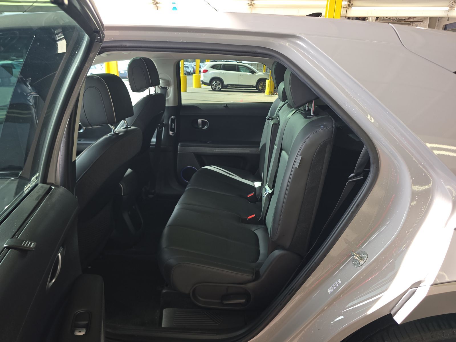 HYUNDAI LIMITED - 10