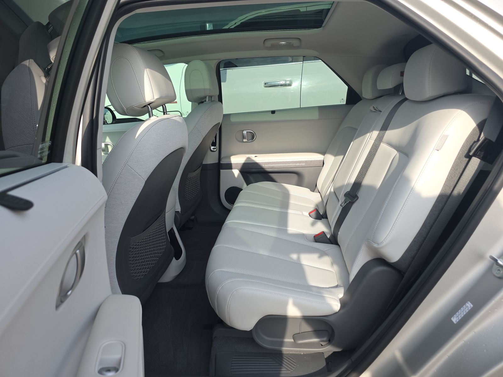 HYUNDAI LIMITED - 10