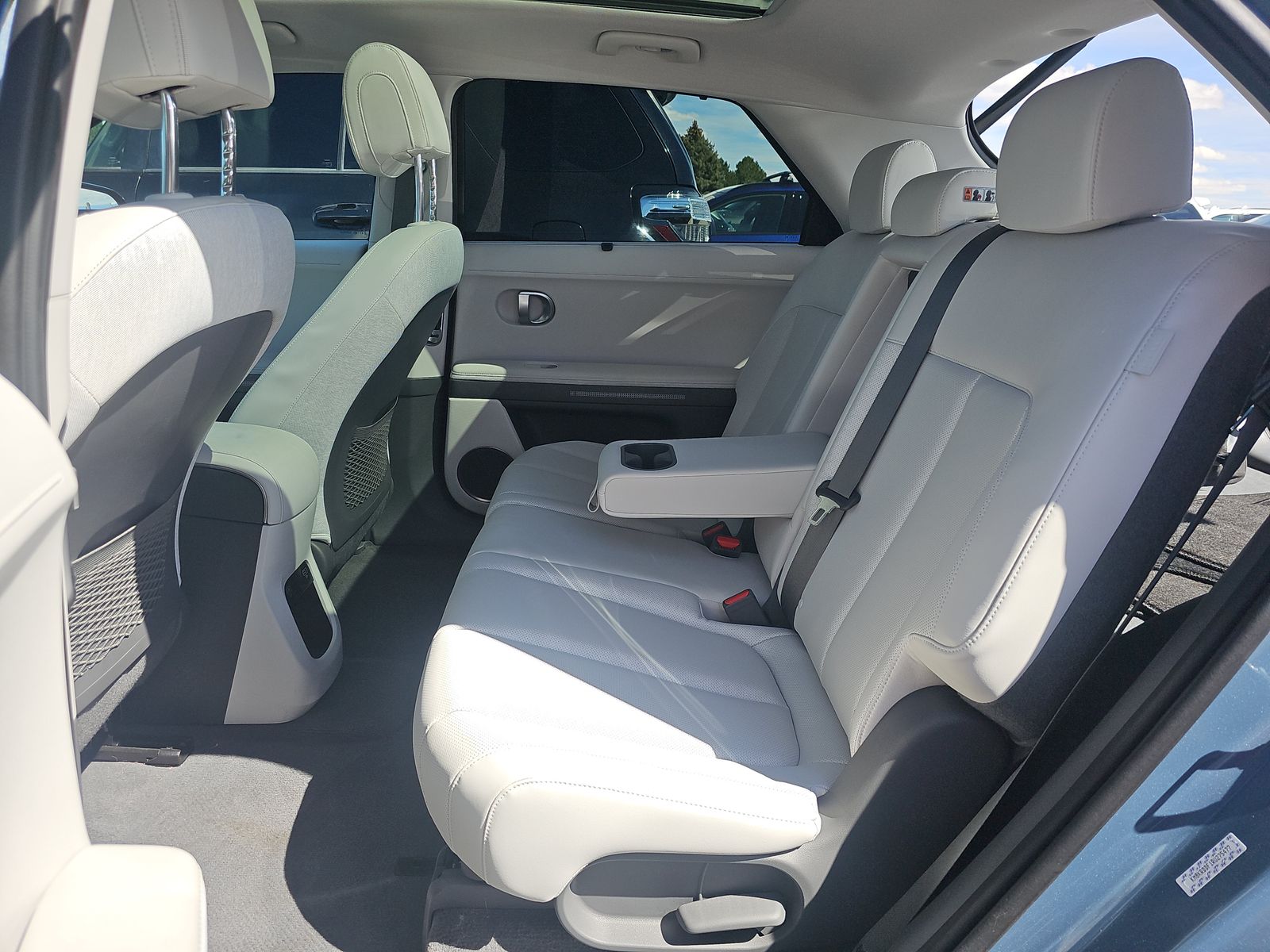 HYUNDAI LIMITED - 10