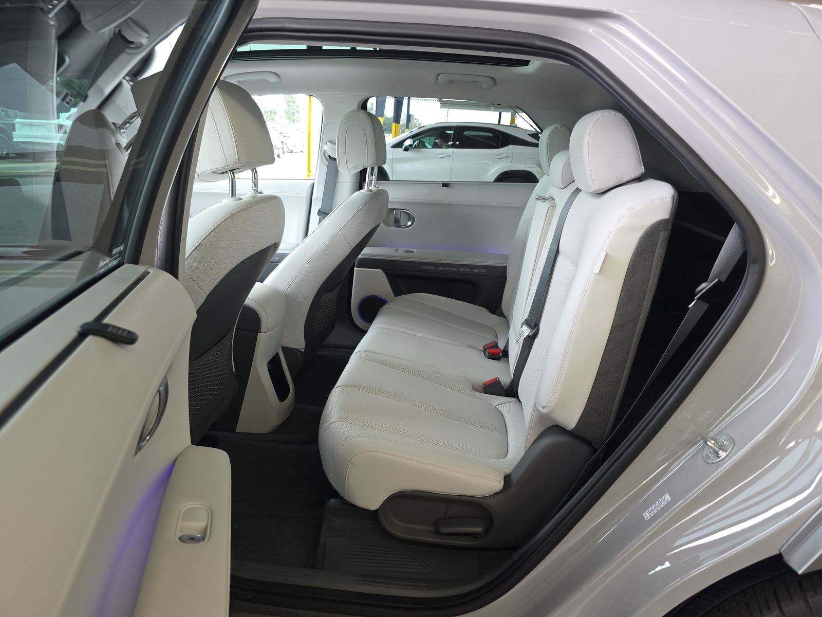 HYUNDAI LIMITED - 10