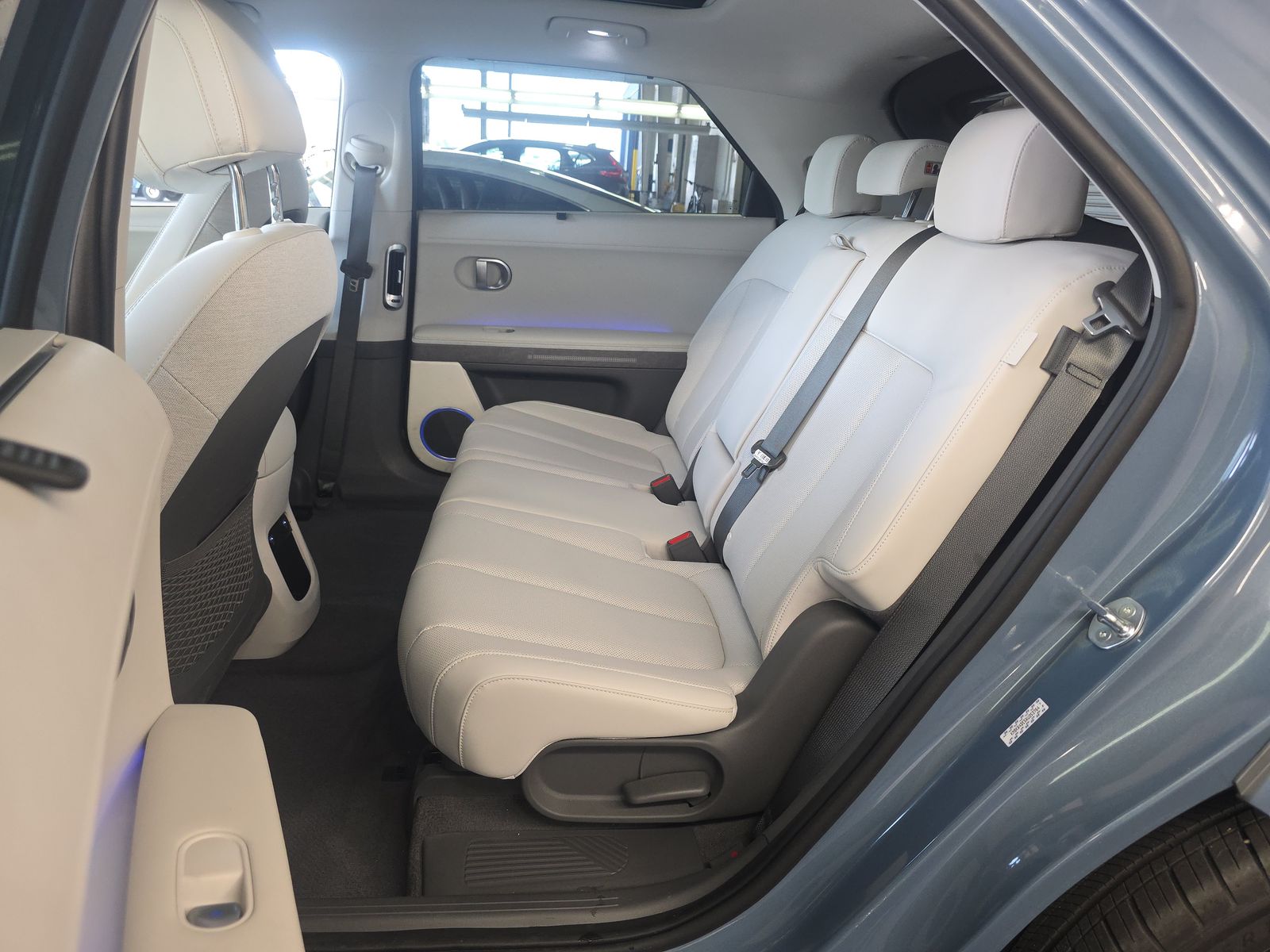 HYUNDAI LIMITED - 10