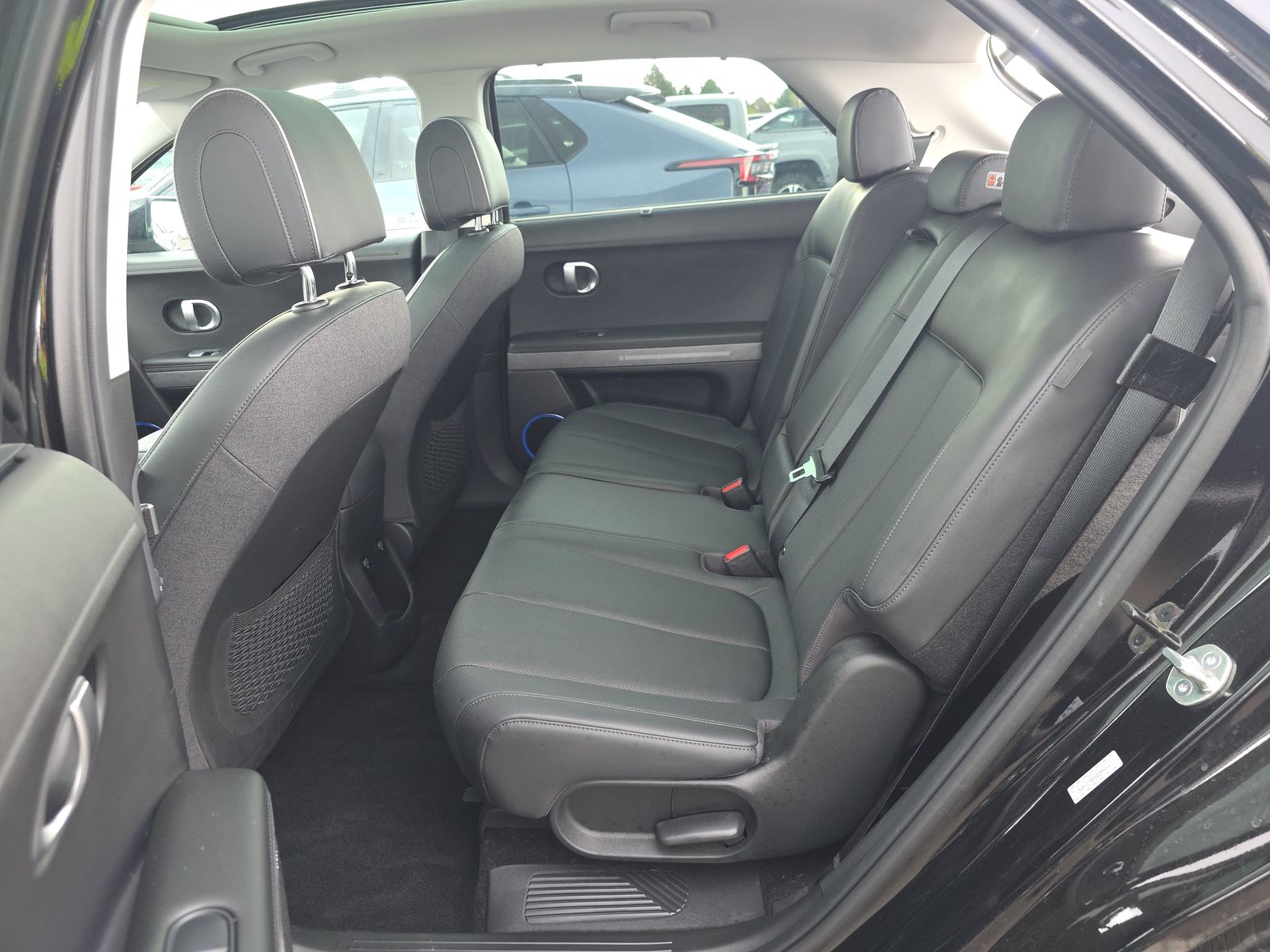 HYUNDAI LIMITED - 10