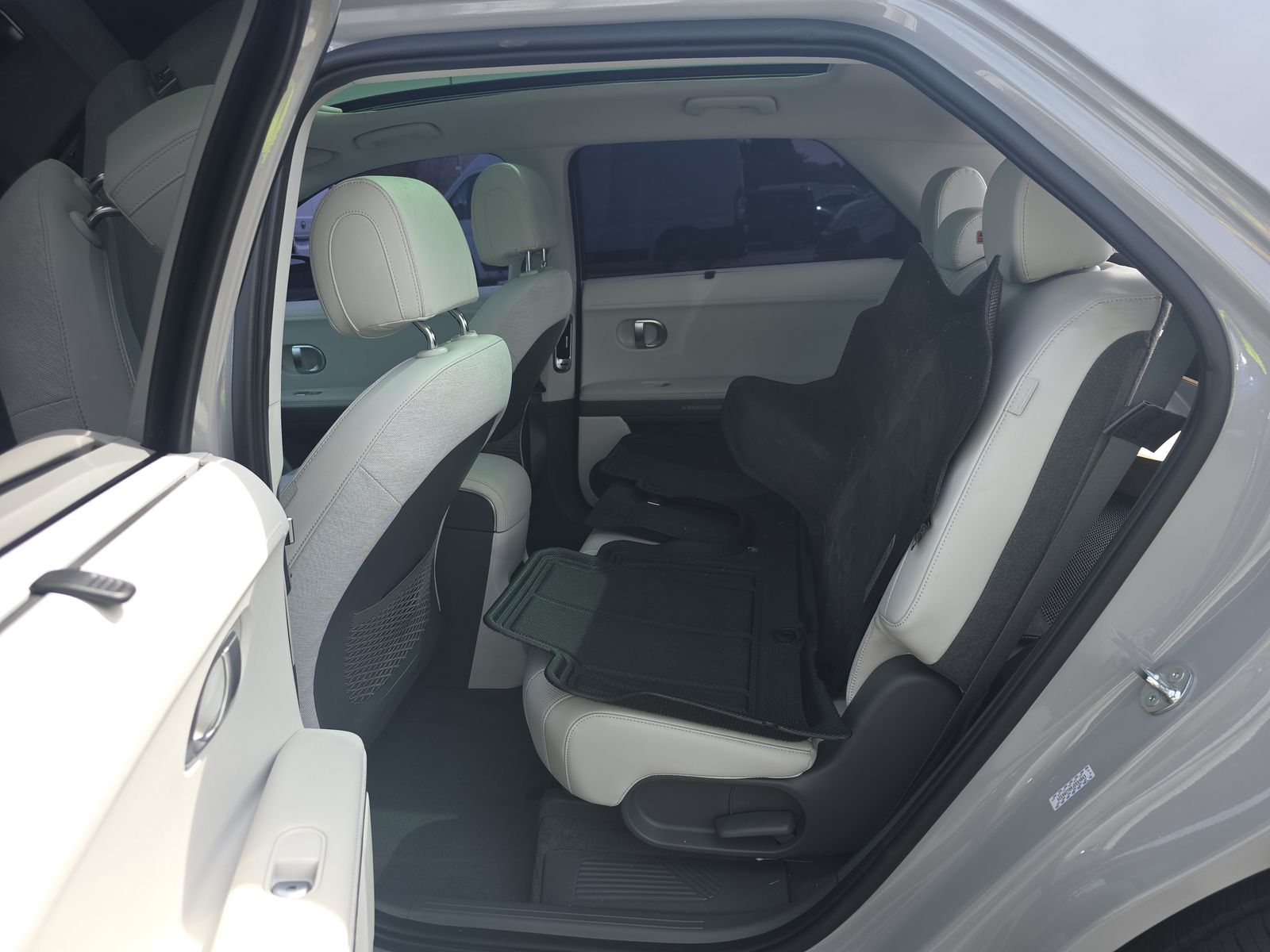 HYUNDAI LIMITED - 10