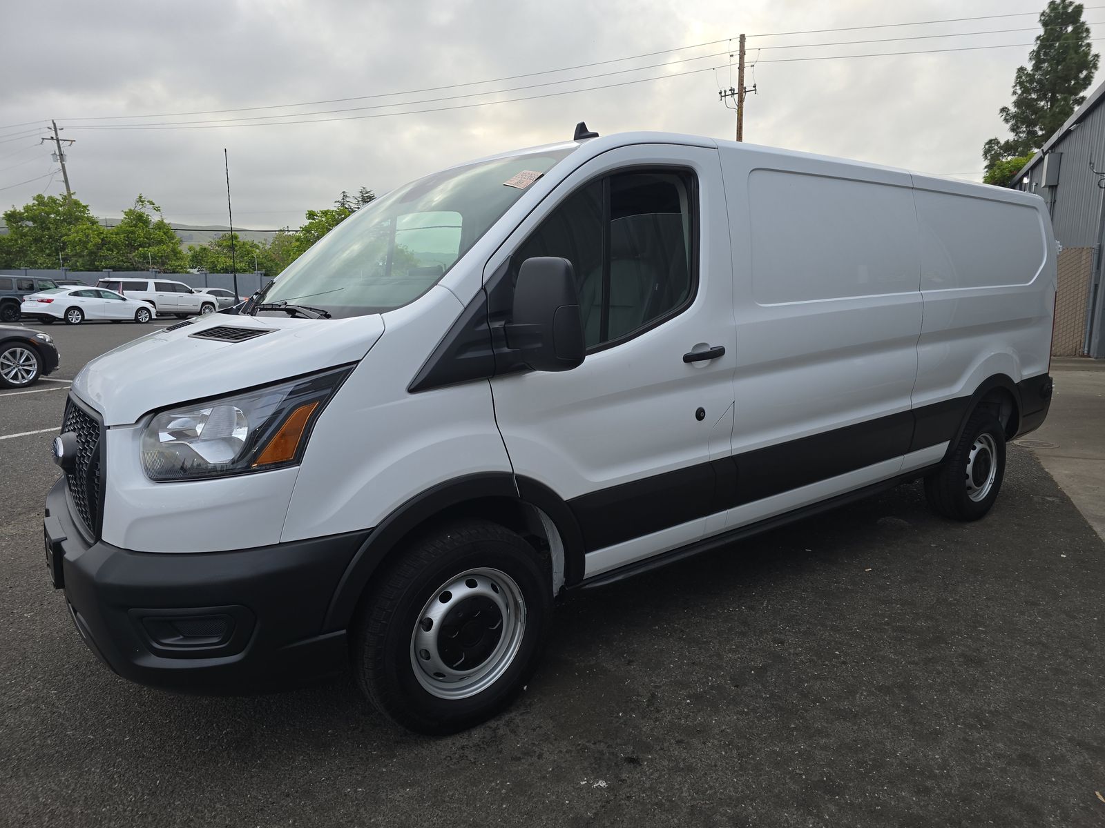 FORD TRANSIT 150 - 1