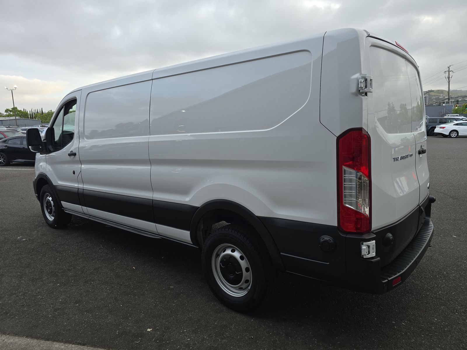 FORD TRANSIT 150 - 7
