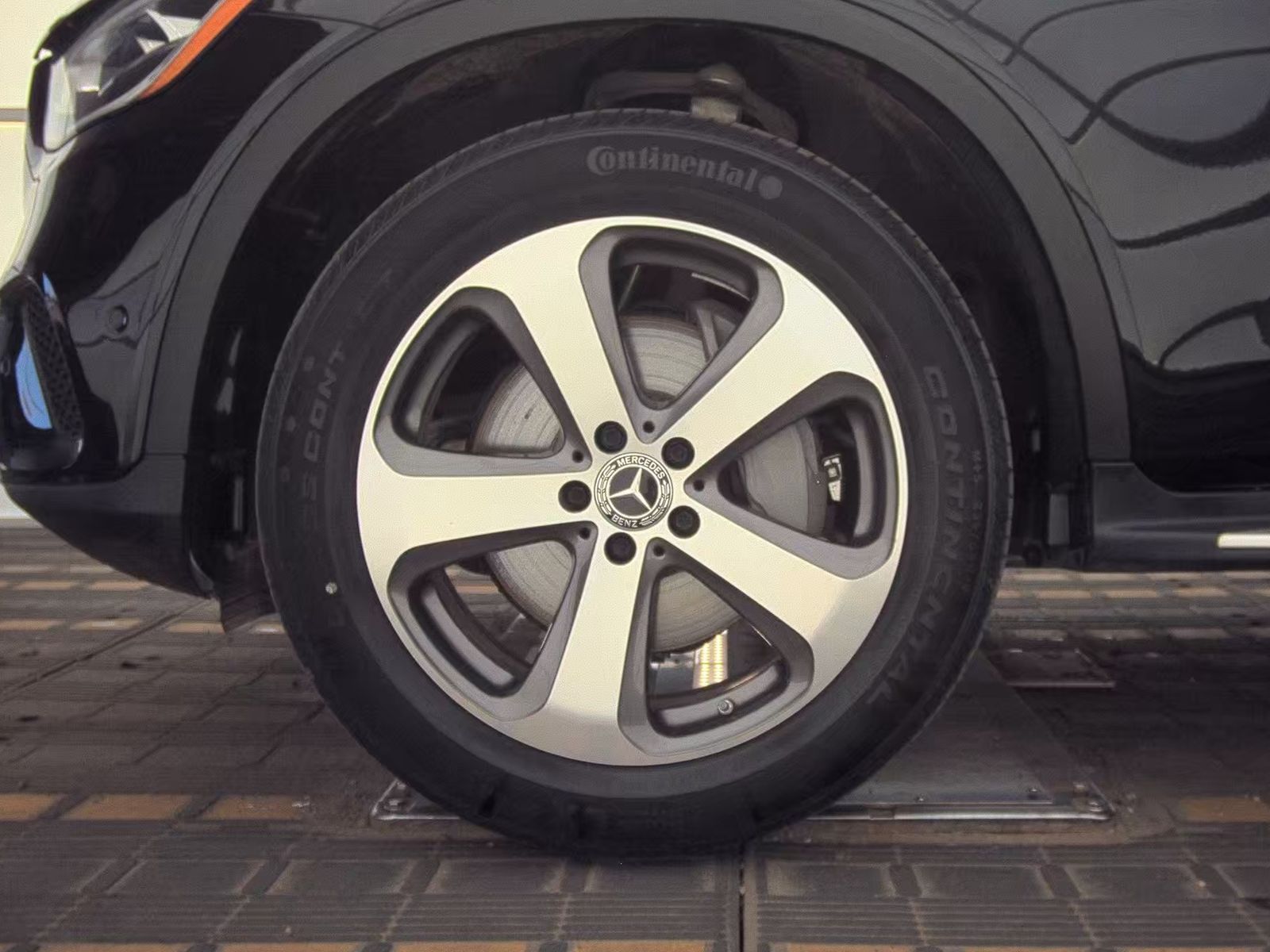 MERCEDES-BENZ GLC-CLASS - 10