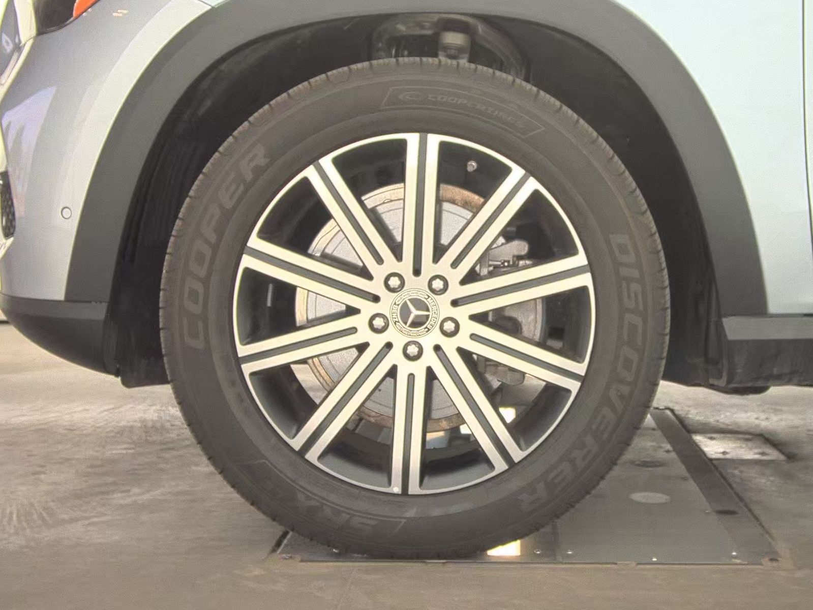 MERCEDES-BENZ GLE-CLASS - 10