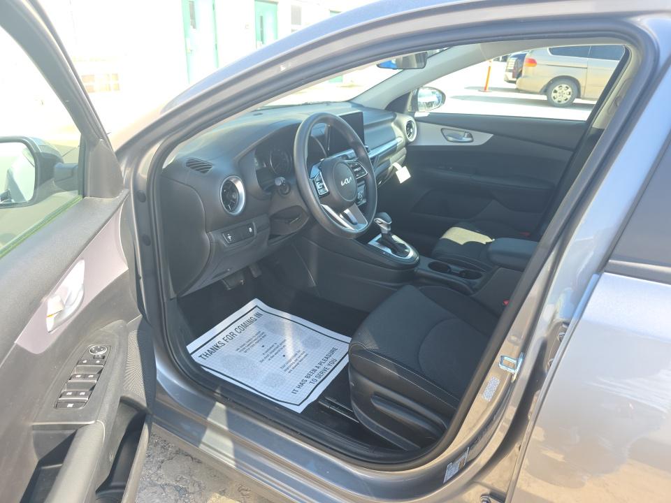 KIA BASE - 8