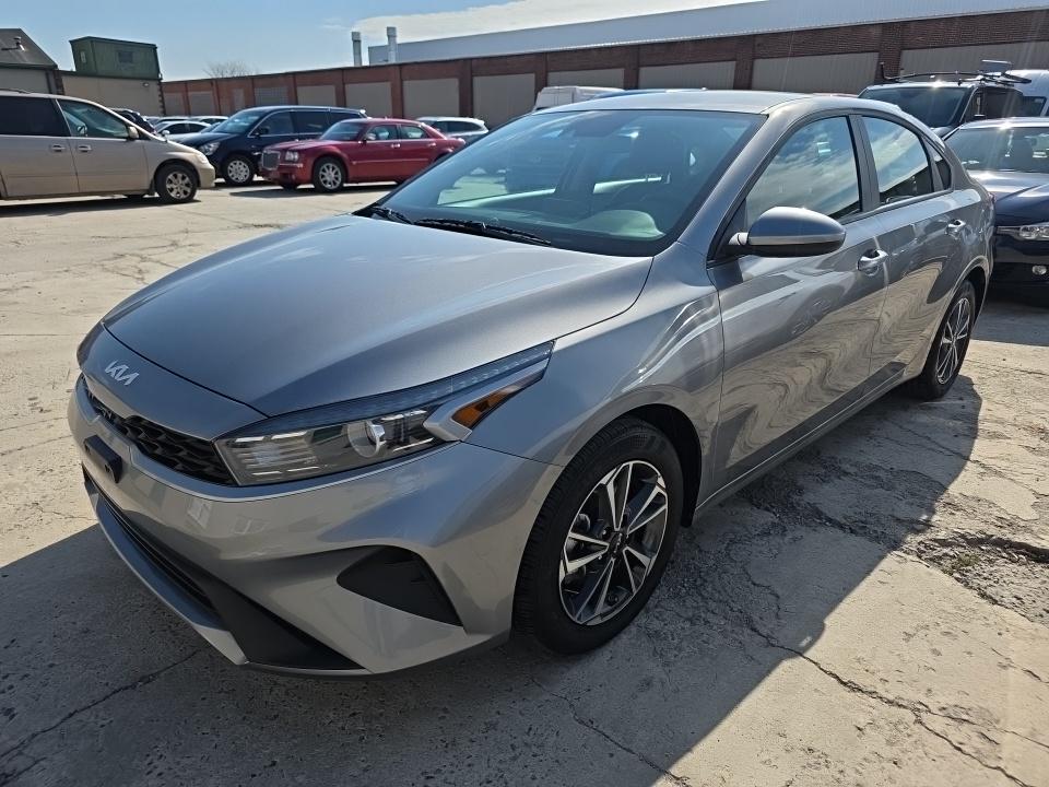 KIA BASE - 1