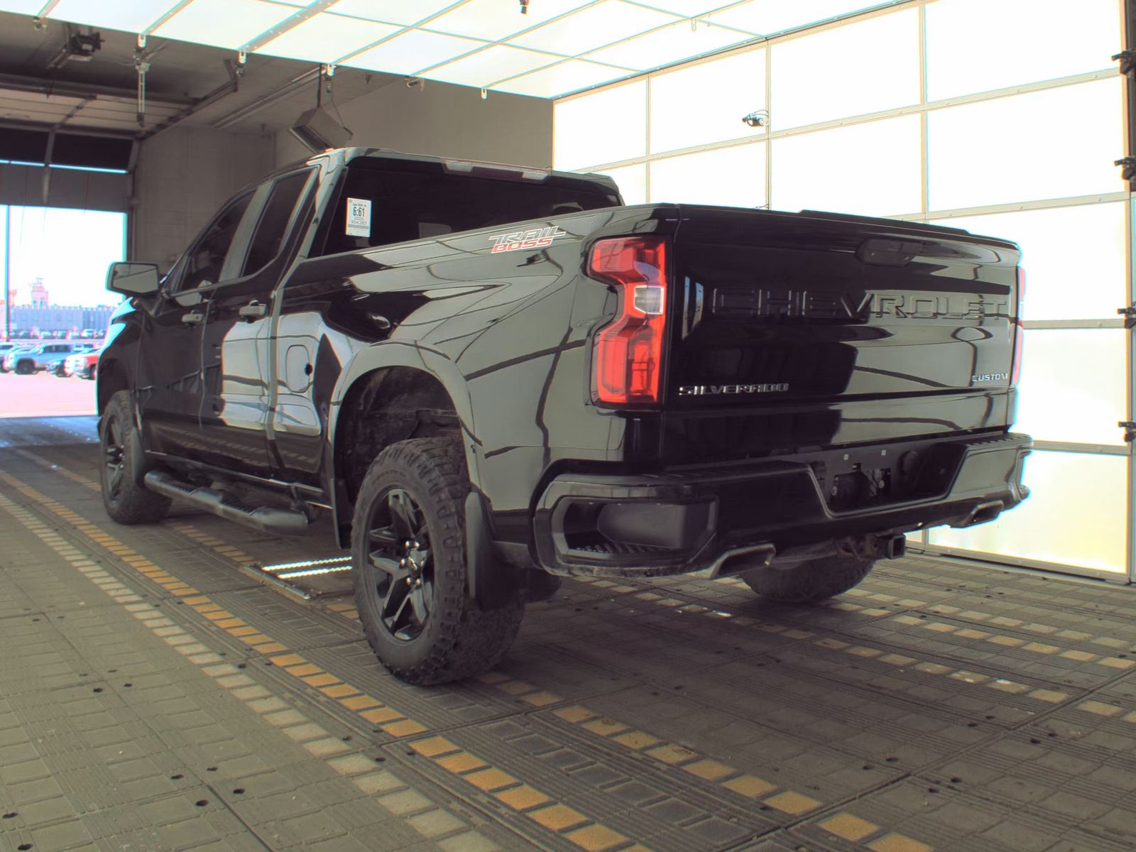 CHEVROLET SILVERADO - 9